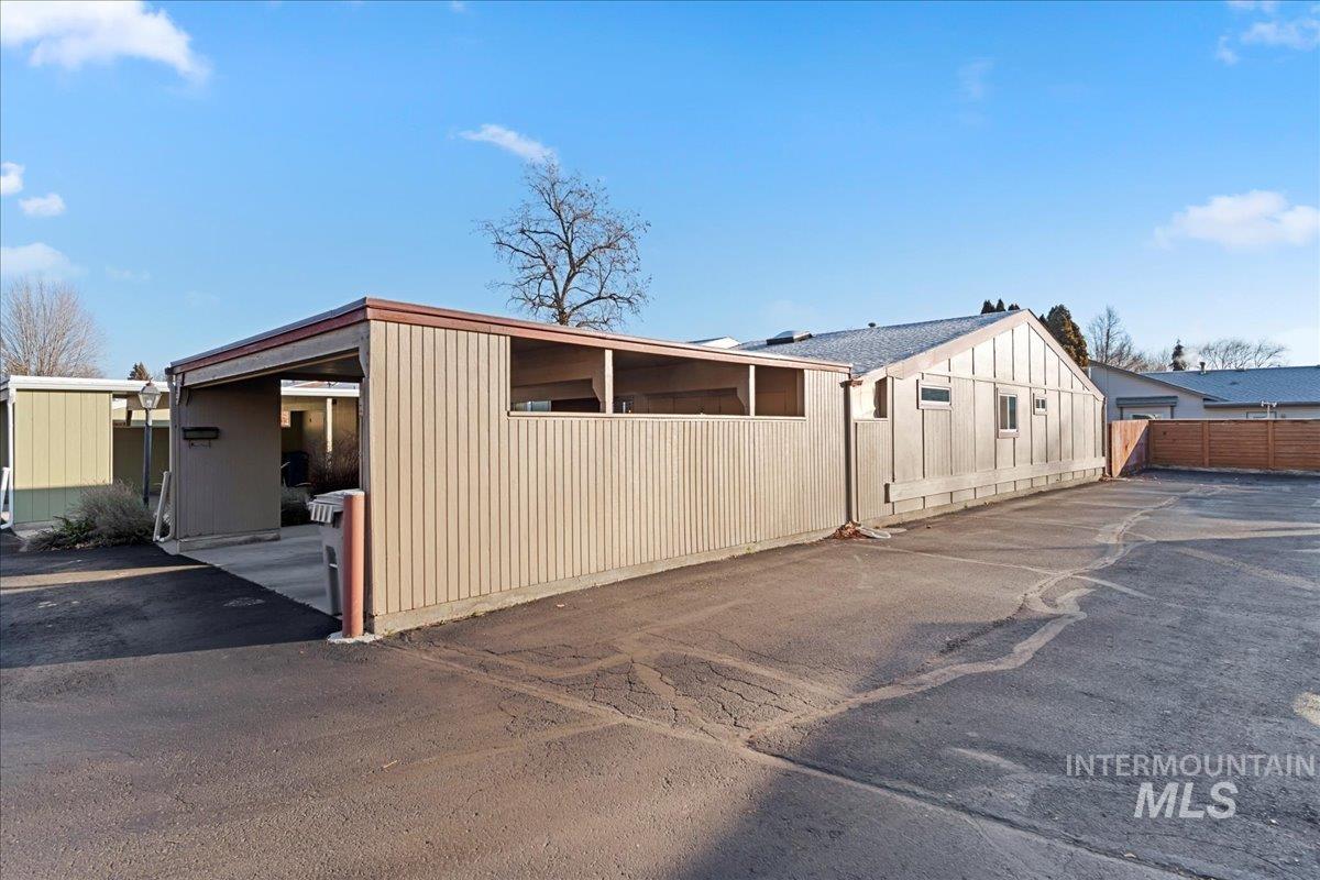 4747 W Albion St, Boise, Idaho 83705, 3 Bedrooms, 1.5 Bathrooms, Residential For Sale, Price $385,000,MLS 98972928