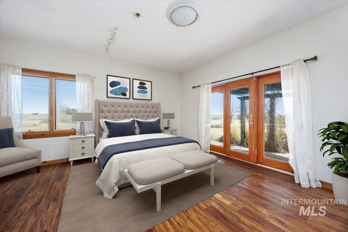 188 E 552 N, Shoshone, Idaho 83352, 3 Bedrooms, 2 Bathrooms, Residential For Sale, Price $625,000,MLS 98972929