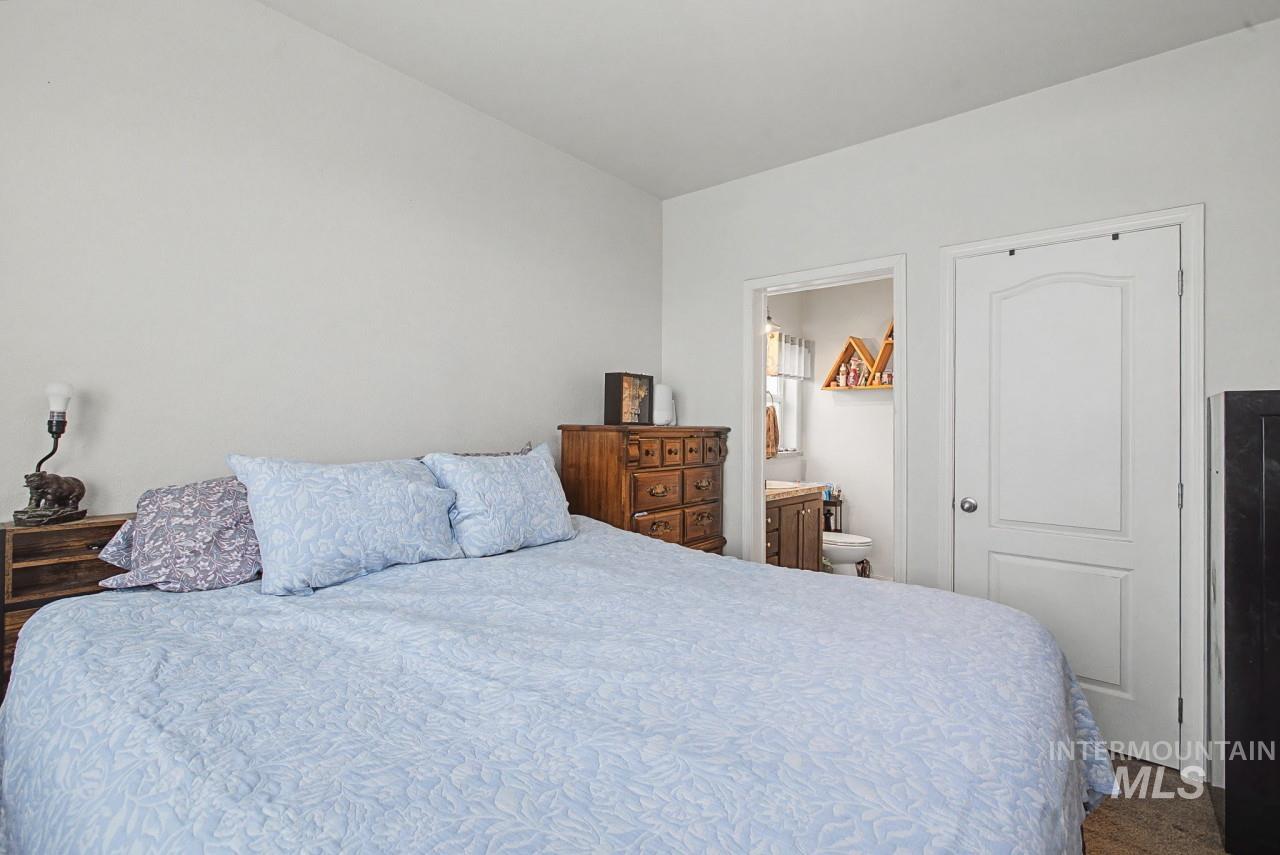 1224 1/2 Burrell Ave, Lewiston, Idaho 83501, 3 Bedrooms, 2 Bathrooms, Residential For Sale, Price $325,000,MLS 98972932