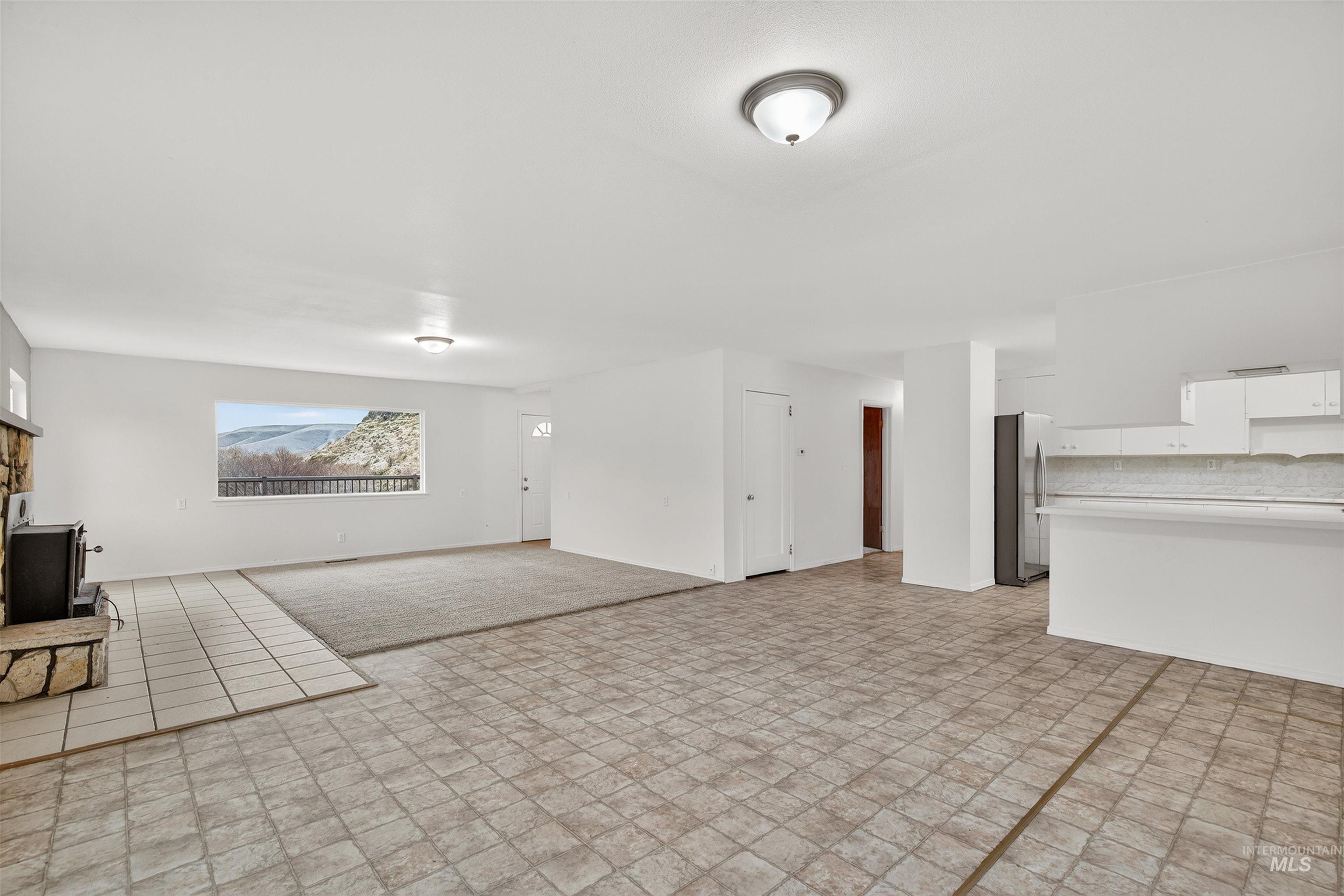 8049 Asotin Creek Road, Asotin, Washington 99402, 3 Bedrooms, 2 Bathrooms, Residential For Sale, Price $469,900,MLS 98972933