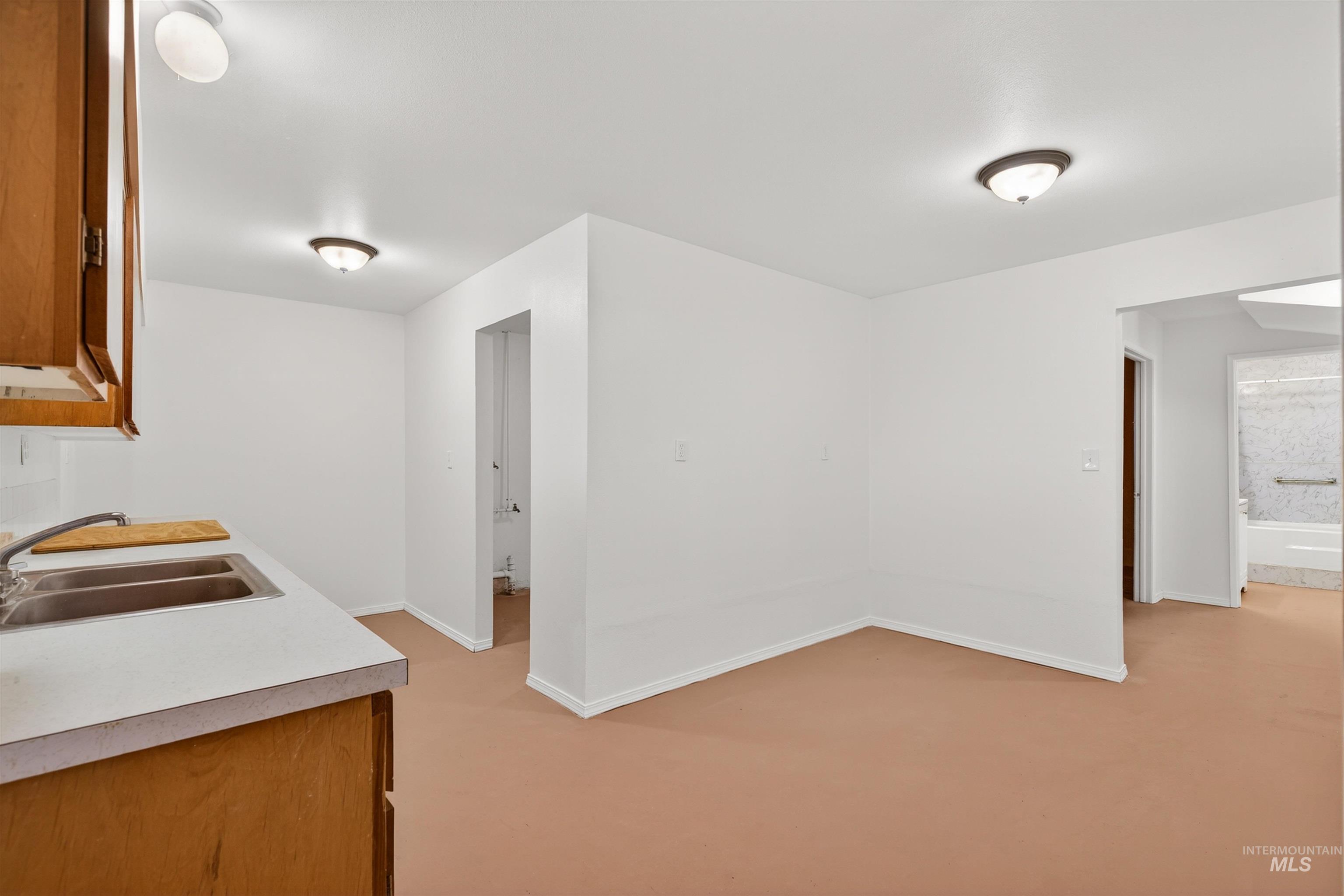 8049 Asotin Creek Road, Asotin, Washington 99402, 3 Bedrooms, 2 Bathrooms, Residential For Sale, Price $469,900,MLS 98972933