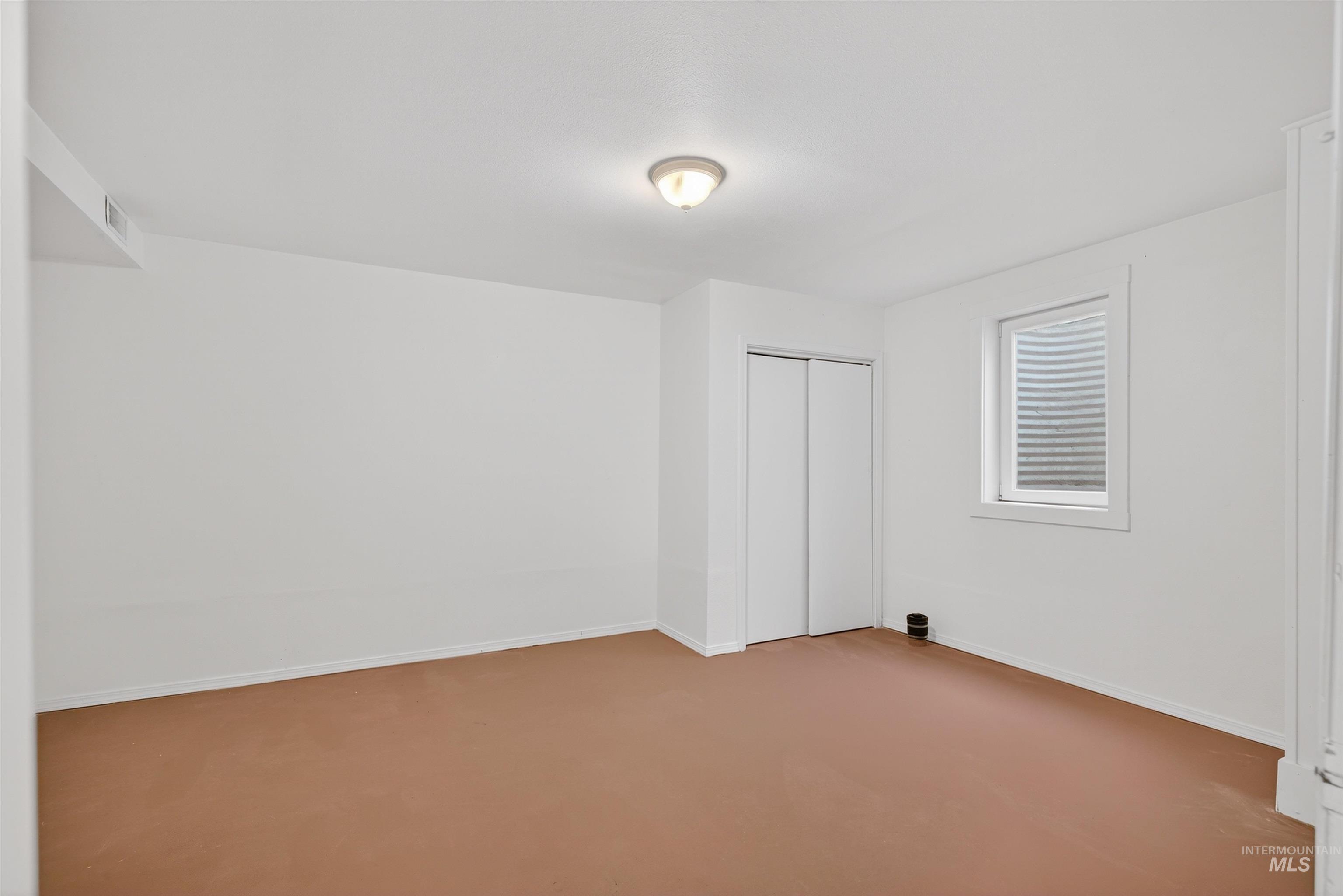 8049 Asotin Creek Road, Asotin, Washington 99402, 3 Bedrooms, 2 Bathrooms, Residential For Sale, Price $469,900,MLS 98972933