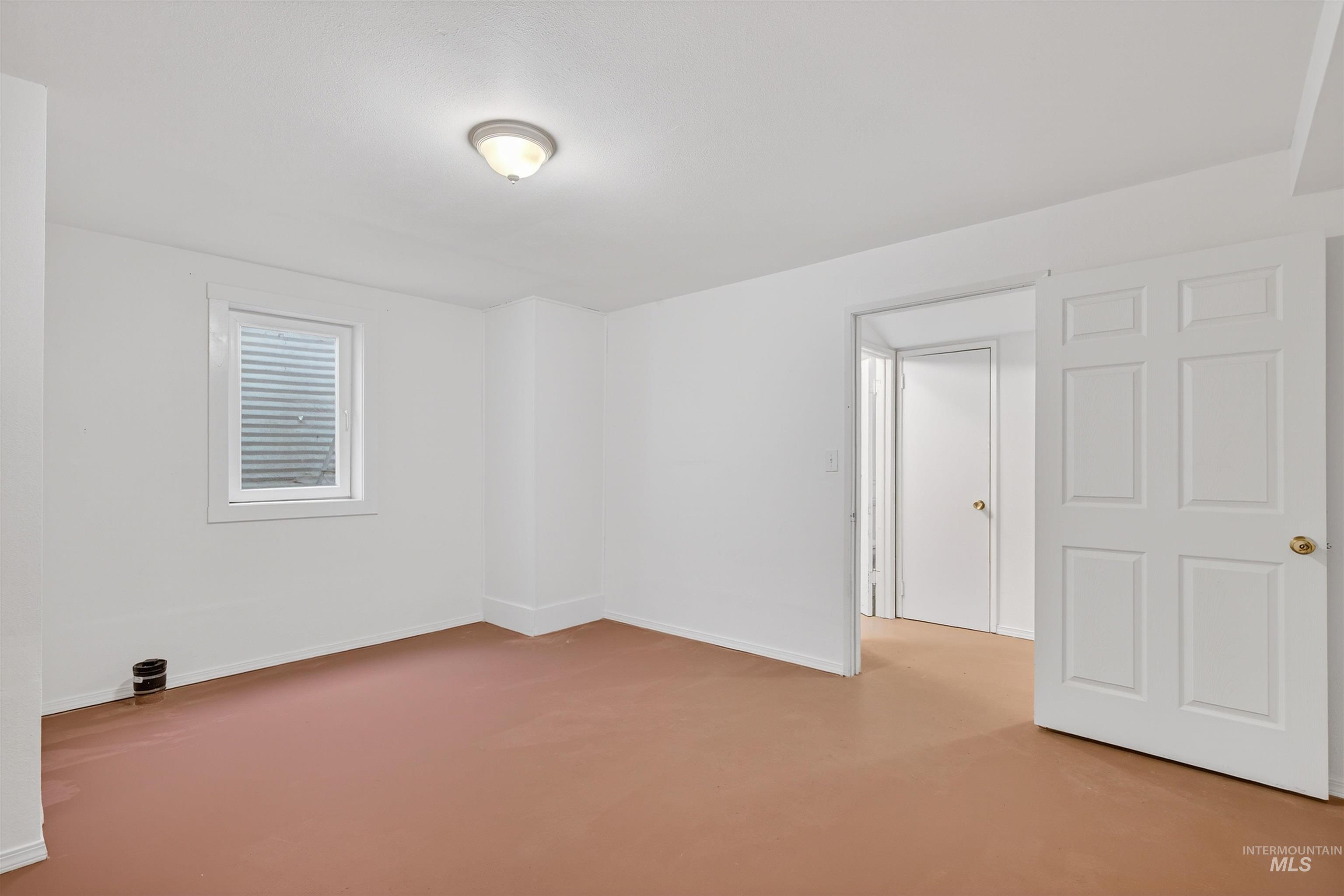 8049 Asotin Creek Road, Asotin, Washington 99402, 3 Bedrooms, 2 Bathrooms, Residential For Sale, Price $469,900,MLS 98972933