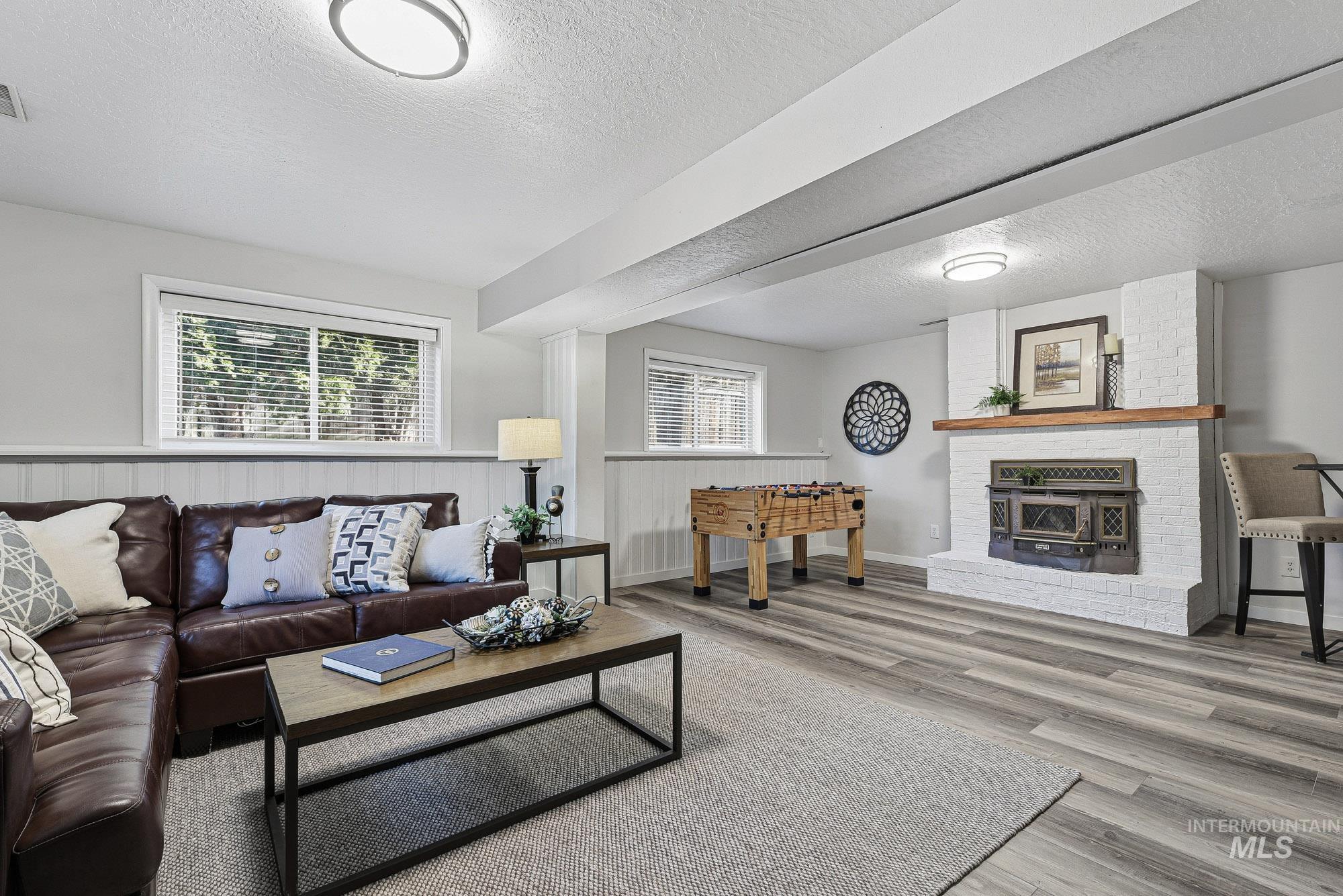 278 E Ranch Drive, Eagle, Idaho 83616, 5 Bedrooms, 3 Bathrooms, Residential For Sale, Price $565,000,MLS 98972939