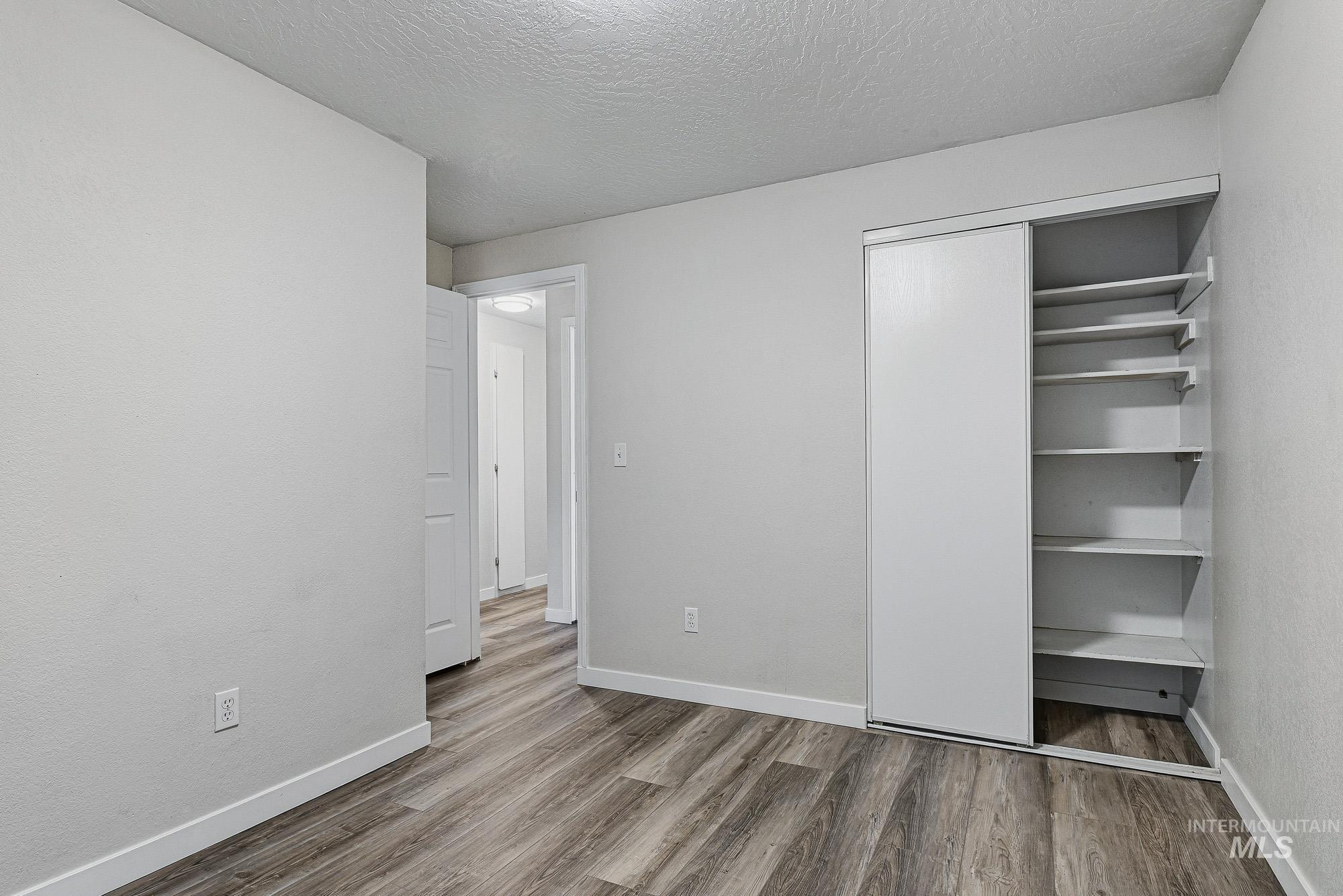 278 E Ranch Drive, Eagle, Idaho 83616, 5 Bedrooms, 3 Bathrooms, Residential For Sale, Price $565,000,MLS 98972939