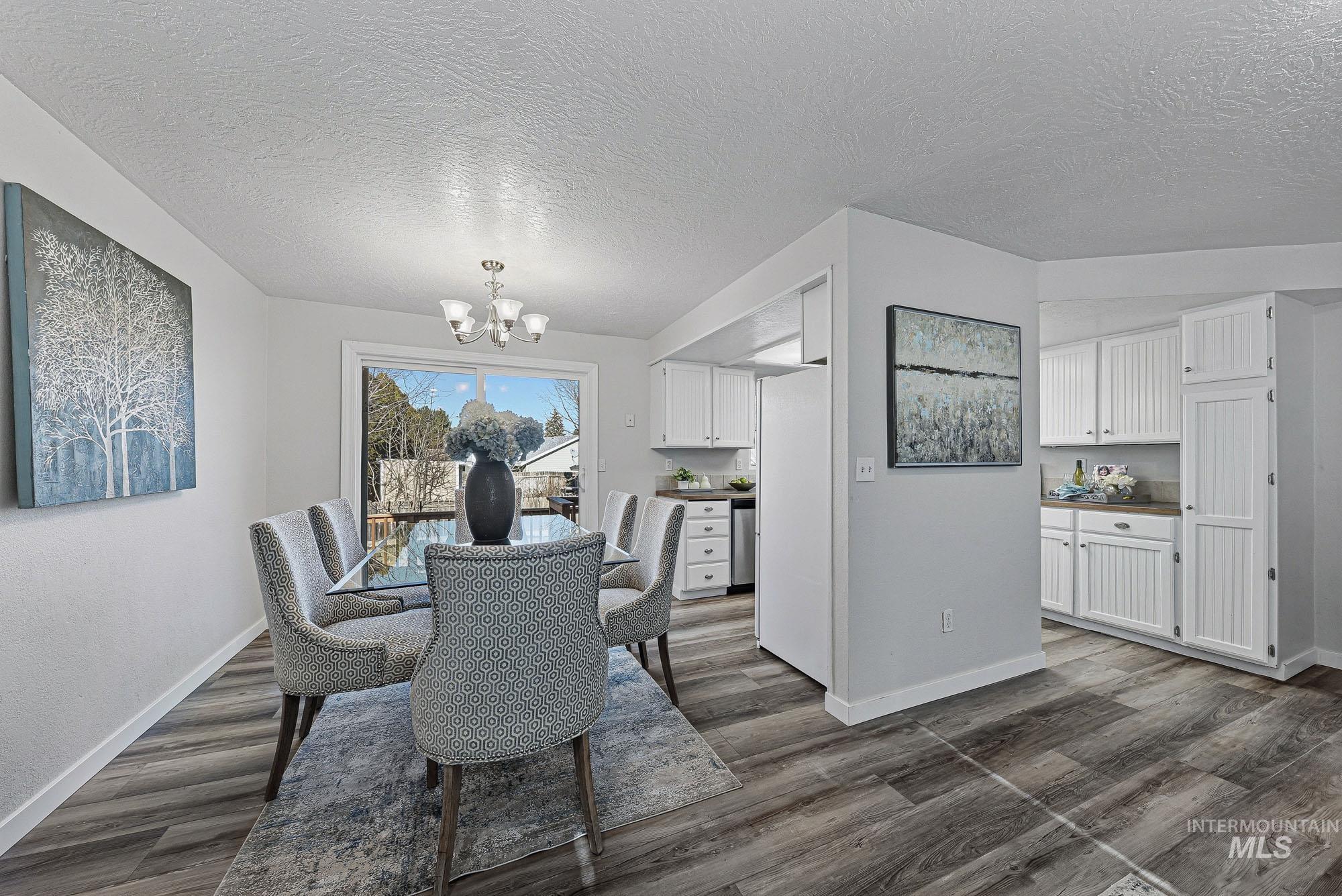 278 E Ranch Drive, Eagle, Idaho 83616, 5 Bedrooms, 3 Bathrooms, Residential For Sale, Price $565,000,MLS 98972939