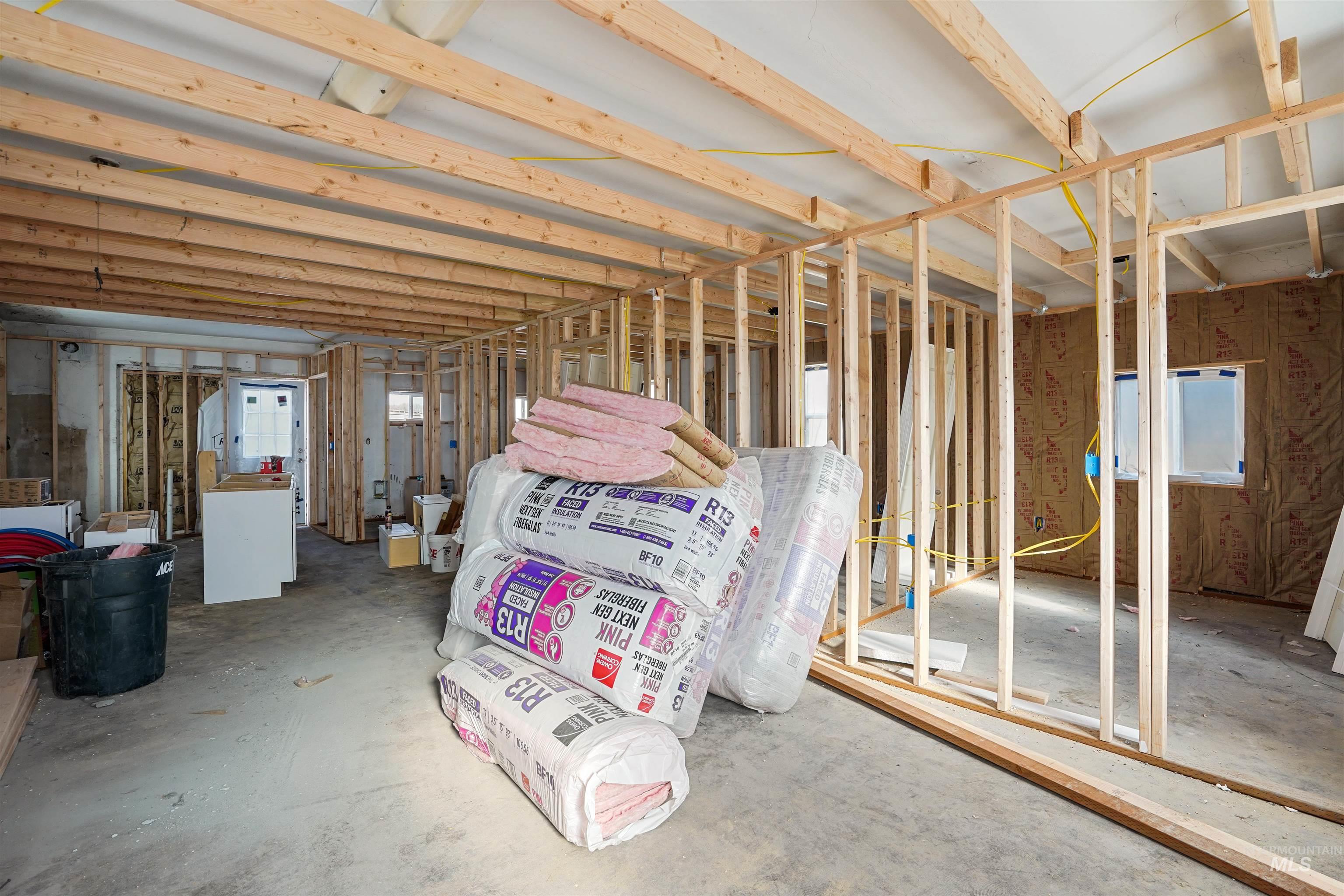 206 E 8th Street, Rupert, Idaho 83350, 2 Bedrooms, 2 Bathrooms, Residential For Sale, Price $250,000,MLS 98972940