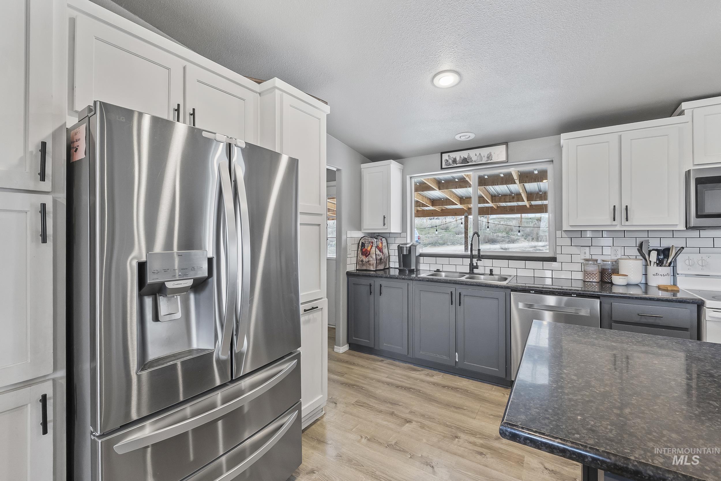 12944 Goodson Rd, Middleton, Idaho 83644, 4 Bedrooms, 2 Bathrooms, Residential For Sale, Price $535,000,MLS 98972941