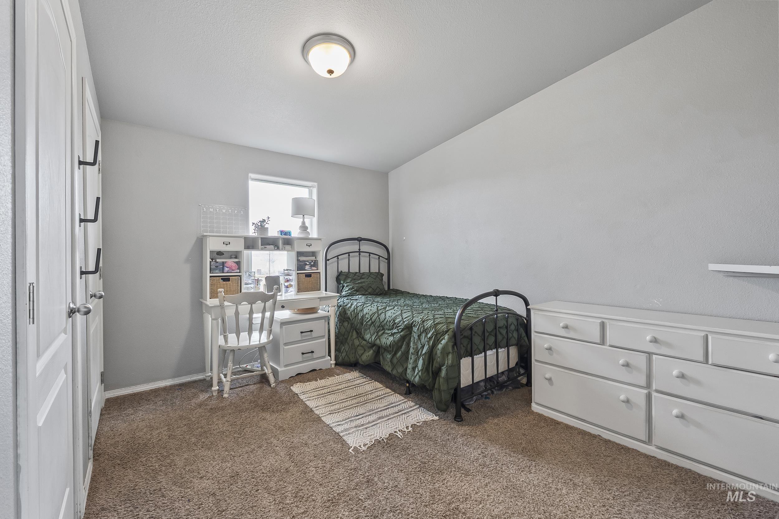 12944 Goodson Rd, Middleton, Idaho 83644, 4 Bedrooms, 2 Bathrooms, Residential For Sale, Price $535,000,MLS 98972941