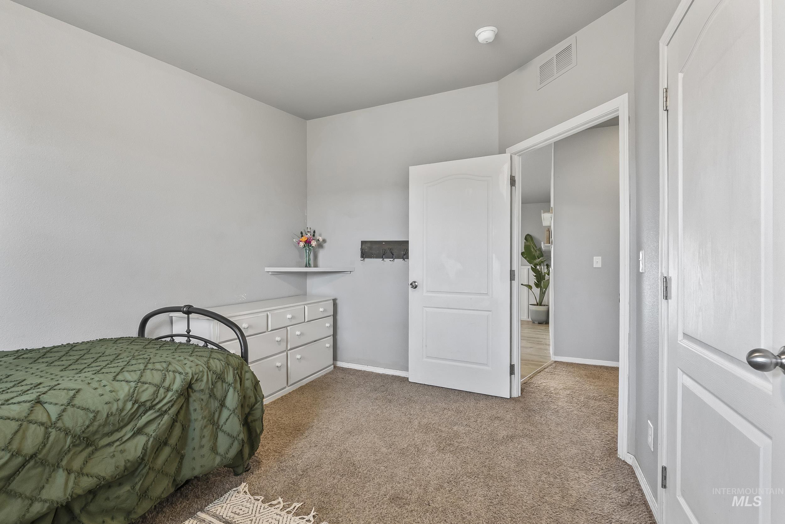 12944 Goodson Rd, Middleton, Idaho 83644, 4 Bedrooms, 2 Bathrooms, Residential For Sale, Price $535,000,MLS 98972941