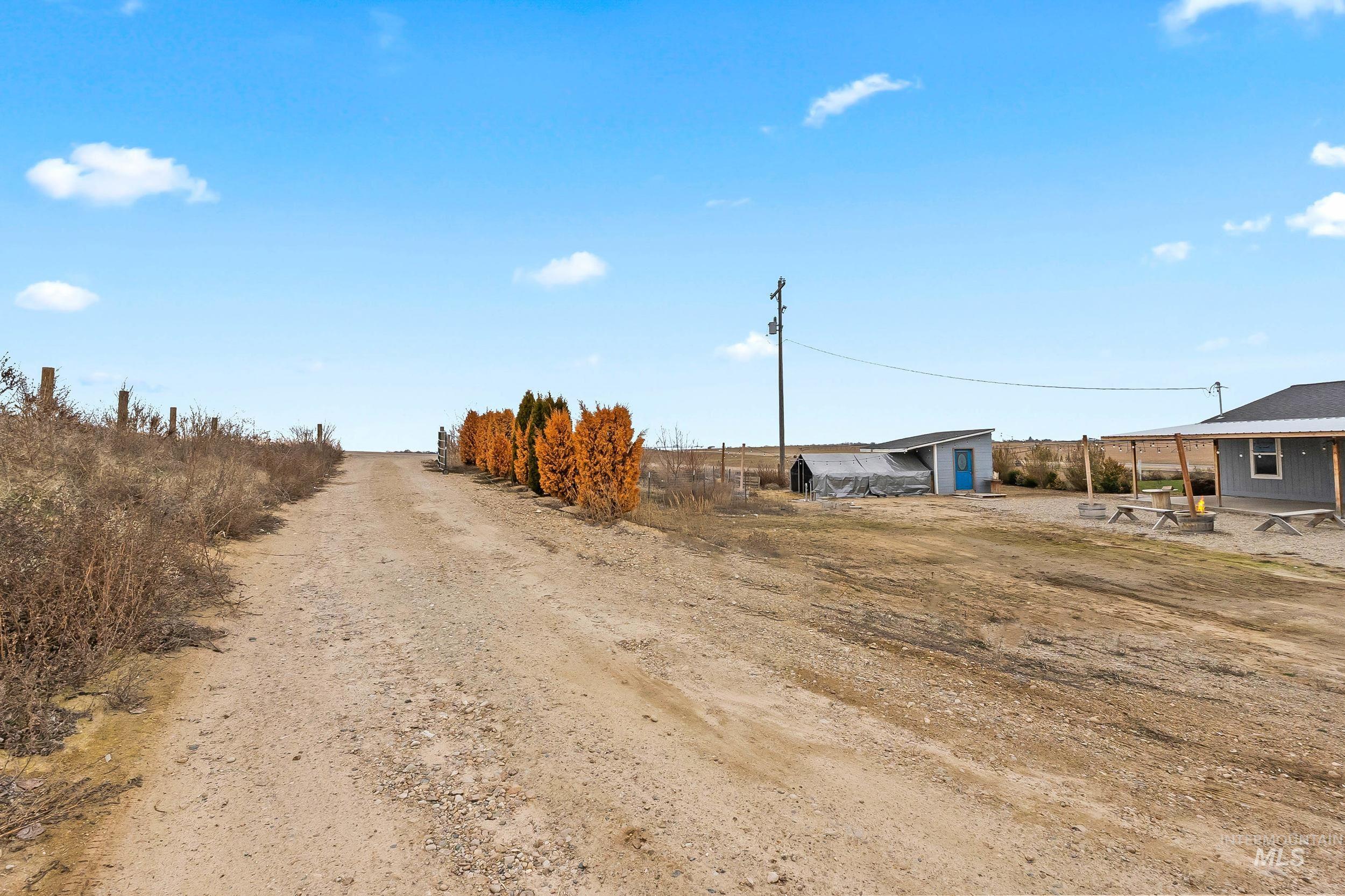 12944 Goodson Rd, Middleton, Idaho 83644, 4 Bedrooms, 2 Bathrooms, Residential For Sale, Price $535,000,MLS 98972941