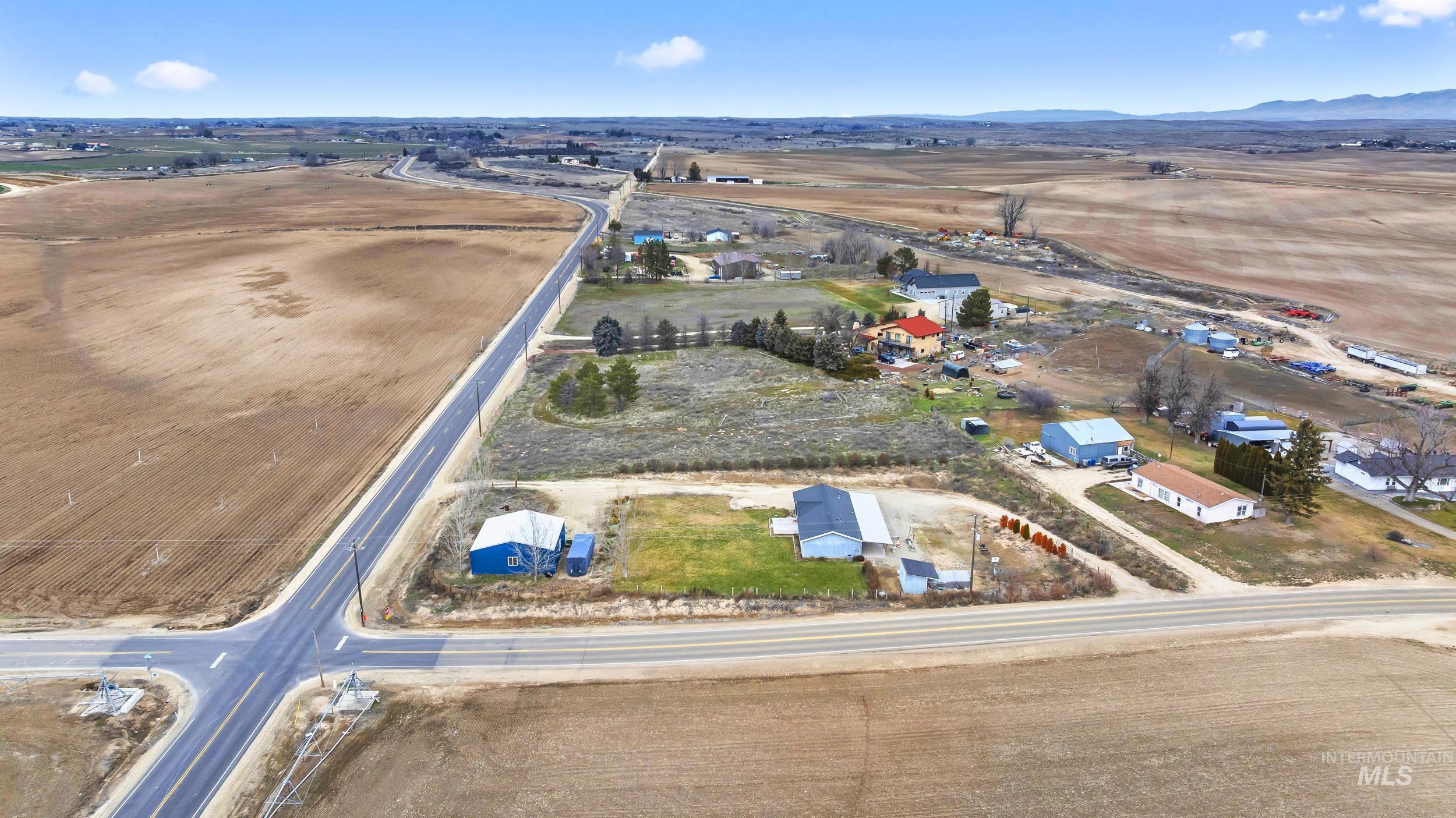 12944 Goodson Rd, Middleton, Idaho 83644, 4 Bedrooms, 2 Bathrooms, Residential For Sale, Price $535,000,MLS 98972941