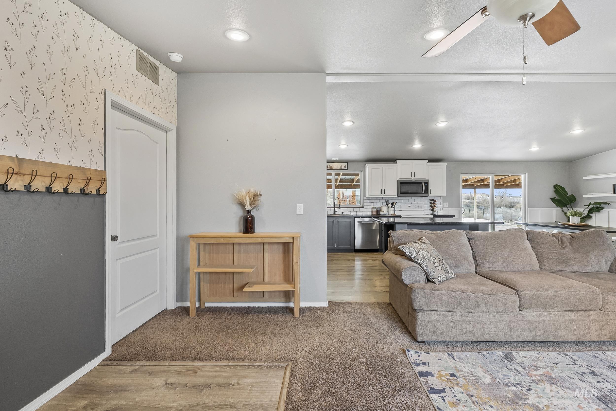 12944 Goodson Rd, Middleton, Idaho 83644, 4 Bedrooms, 2 Bathrooms, Residential For Sale, Price $535,000,MLS 98972941