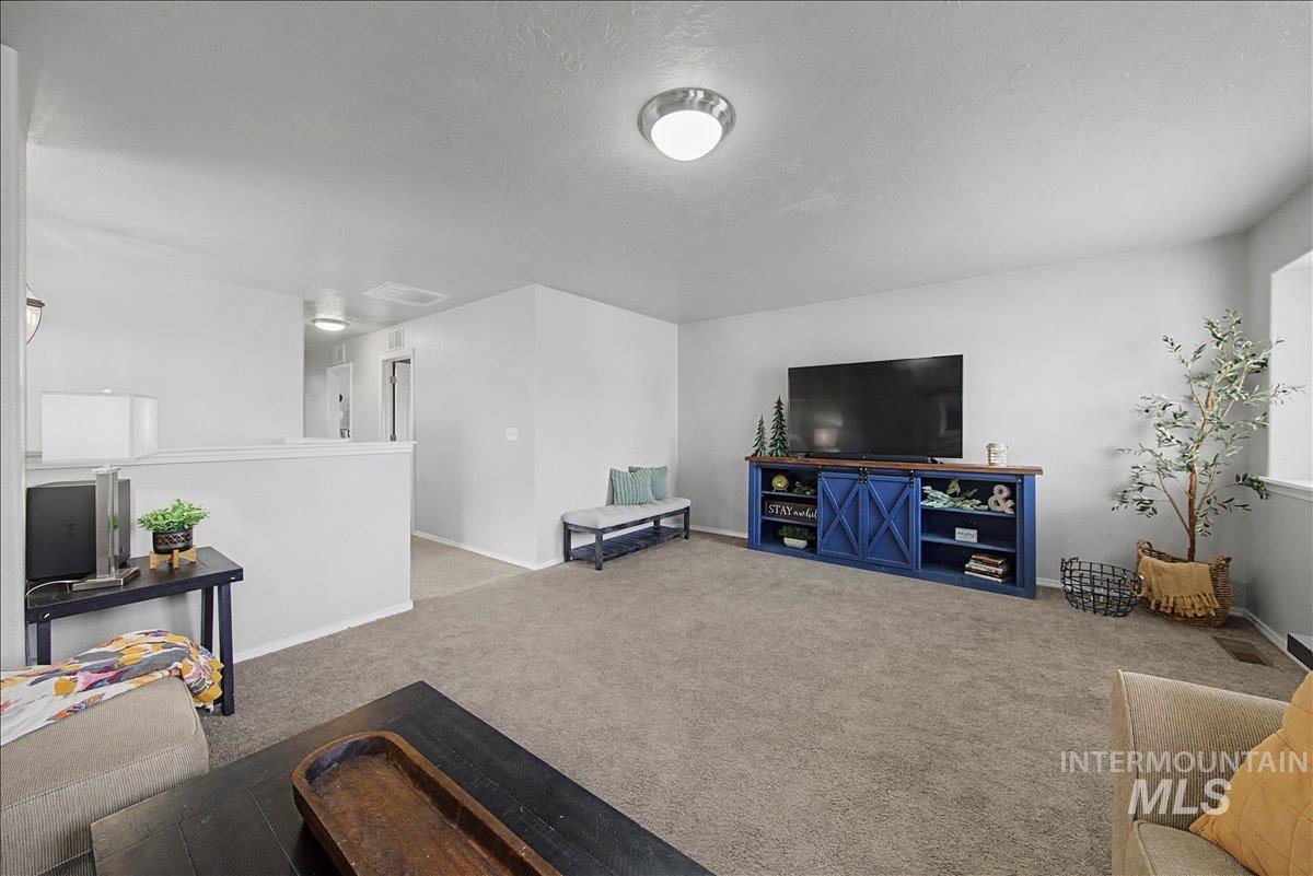 681 W Archerfield St, Meridian, Idaho 83646, 4 Bedrooms, 2.5 Bathrooms, Residential For Sale, Price $514,000,MLS 98972942