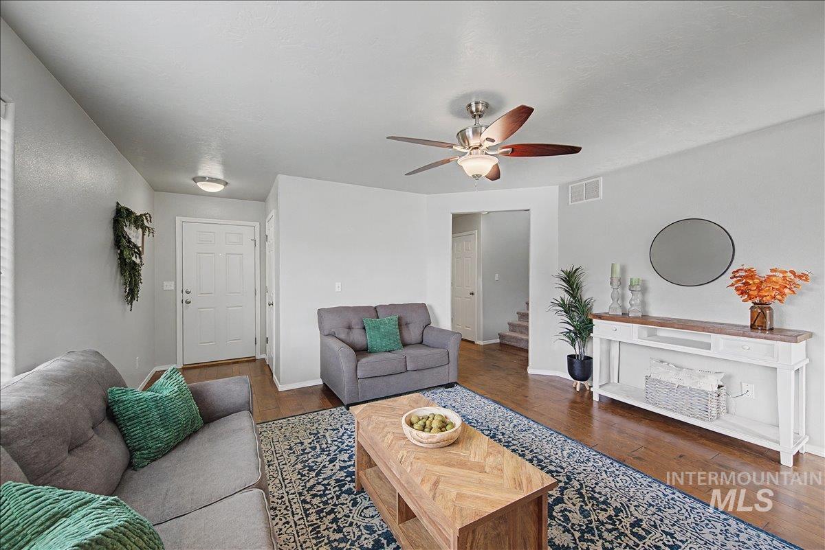 681 W Archerfield St, Meridian, Idaho 83646, 4 Bedrooms, 2.5 Bathrooms, Residential For Sale, Price $514,000,MLS 98972942