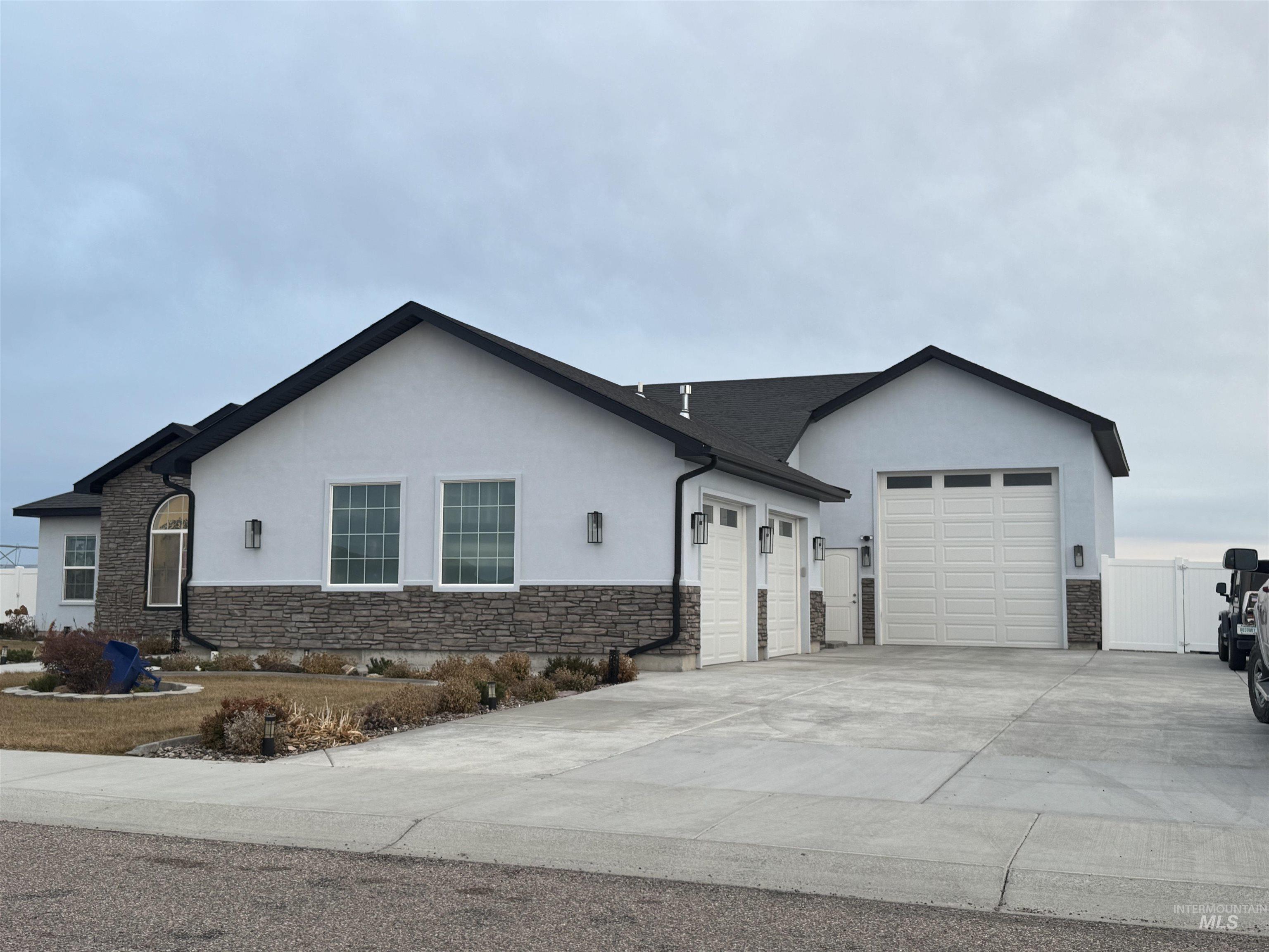 764 Heidi Terrace, Kimberly, Idaho 83341, 4 Bedrooms, 2 Bathrooms, Residential For Sale, Price $785,000,MLS 98972944
