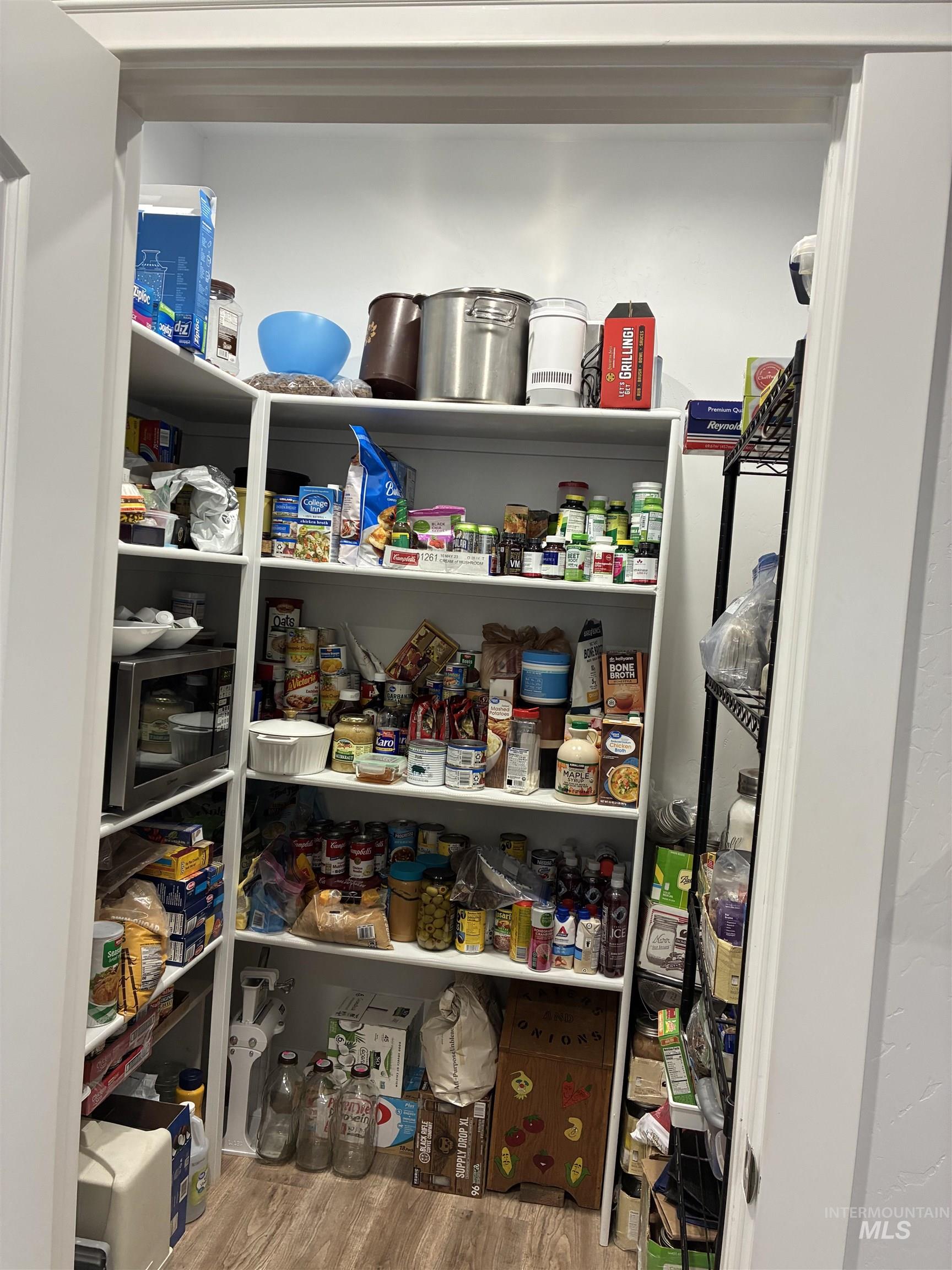 764 Heidi Terrace, Kimberly, Idaho 83341, 4 Bedrooms, 2 Bathrooms, Residential For Sale, Price $785,000,MLS 98972944