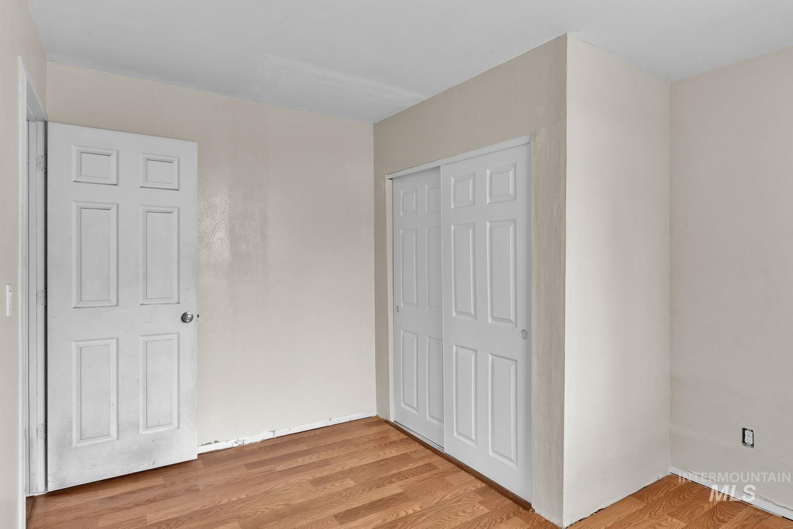 4715 Reeves, Coeur d'Alene, Idaho 83814, 2 Bedrooms, 1 Bathroom, Residential For Sale, Price $273,500,MLS 98972945