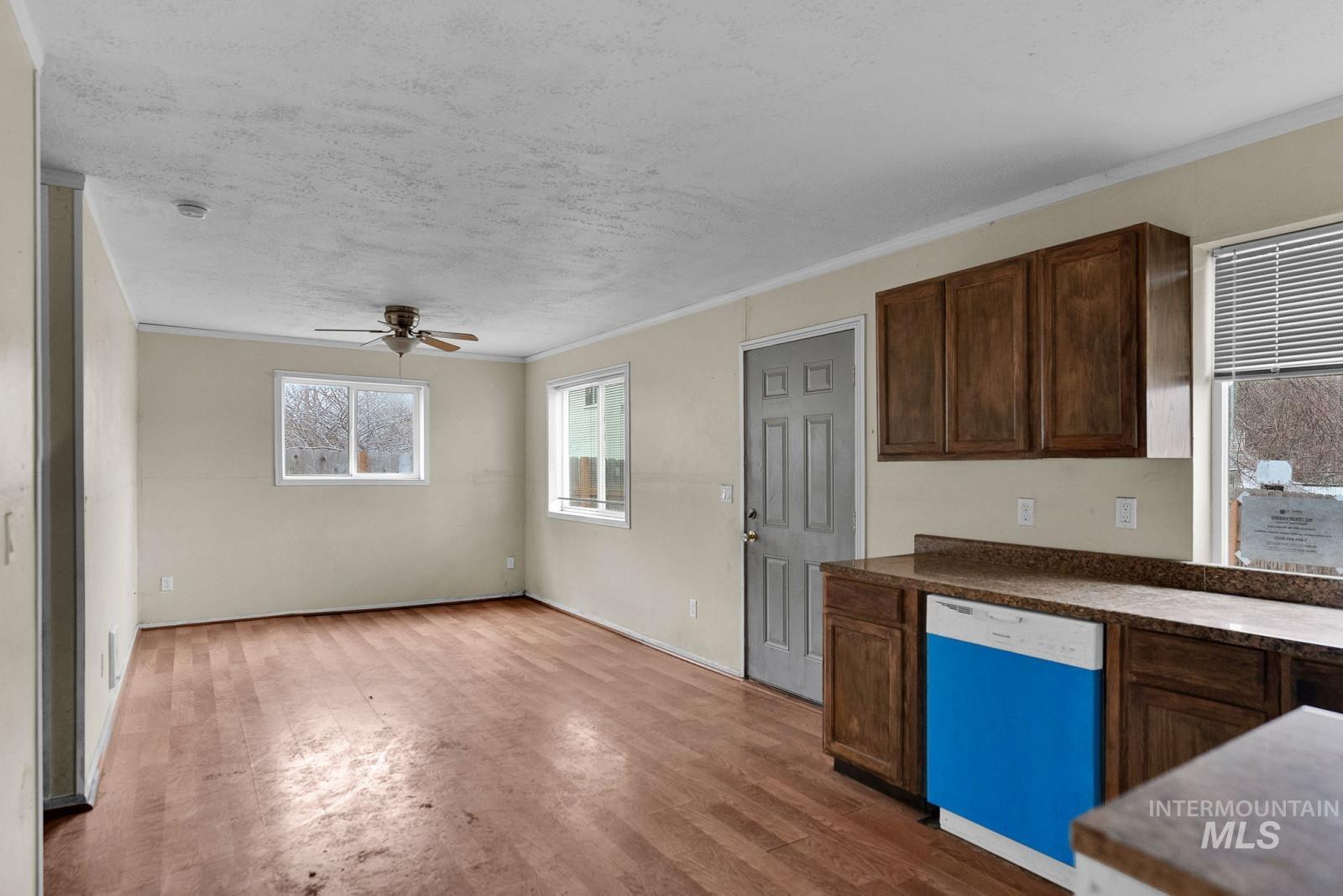 4715 Reeves, Coeur d'Alene, Idaho 83814, 2 Bedrooms, 1 Bathroom, Residential For Sale, Price $273,500,MLS 98972945