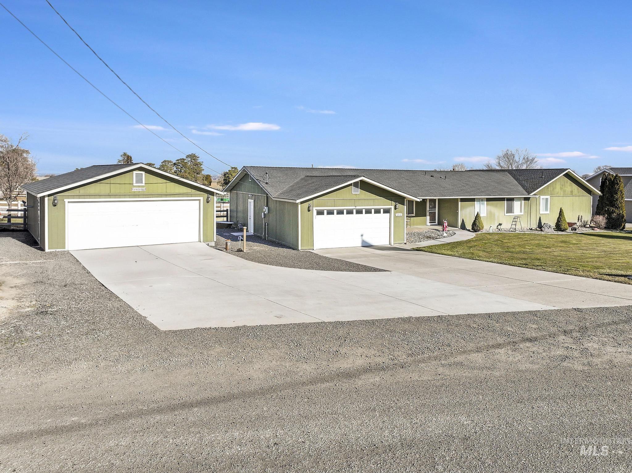 2342 Garey Ln, Filer, Idaho 83328-5543, 4 Bedrooms, 3 Bathrooms, Residential For Sale, Price $575,000,MLS 98972946