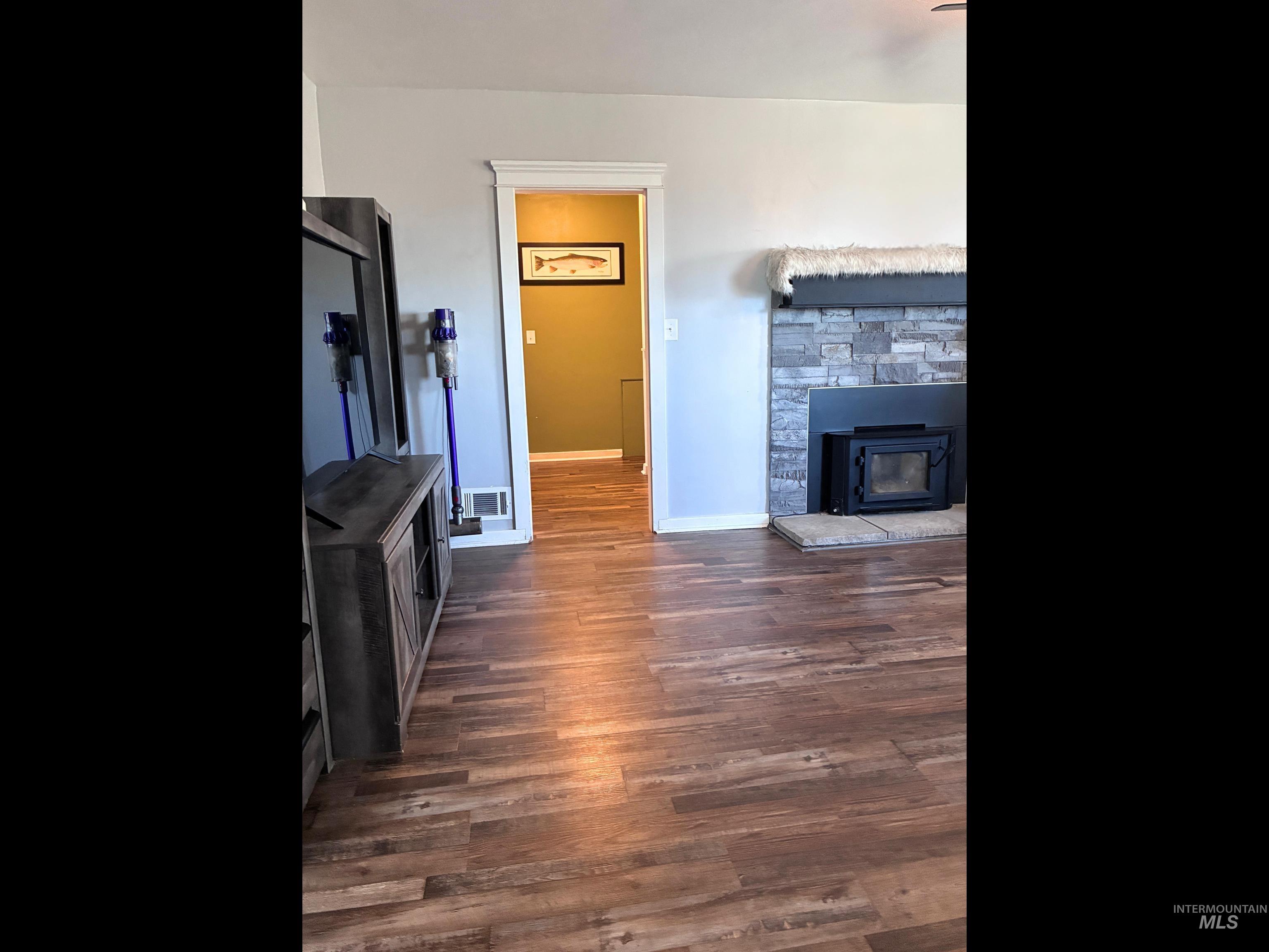 1013 Eden Rd, Eden, Idaho 83325-5233, 4 Bedrooms, 2 Bathrooms, Residential For Sale, Price $365,000,MLS 98972947