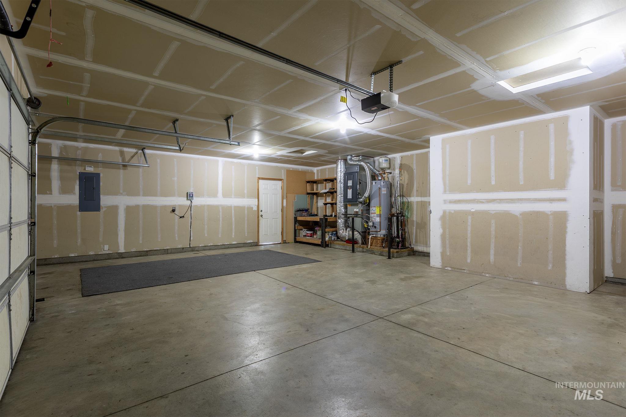 2217 E Satterfield St., Meridian, Idaho 83646, 4 Bedrooms, 2 Bathrooms, Residential For Sale, Price $549,900,MLS 98972948