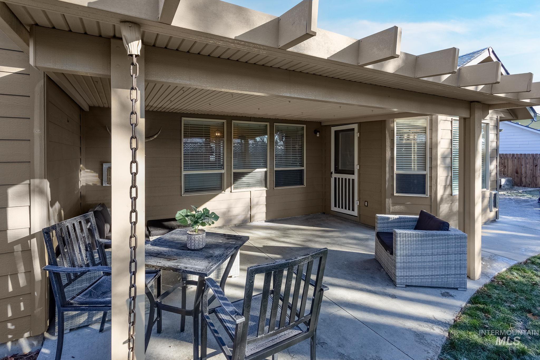 2217 E Satterfield St., Meridian, Idaho 83646, 4 Bedrooms, 2 Bathrooms, Residential For Sale, Price $549,900,MLS 98972948