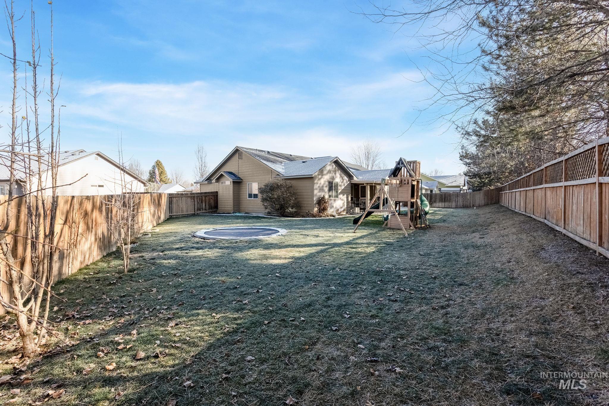 2217 E Satterfield St., Meridian, Idaho 83646, 4 Bedrooms, 2 Bathrooms, Residential For Sale, Price $549,900,MLS 98972948