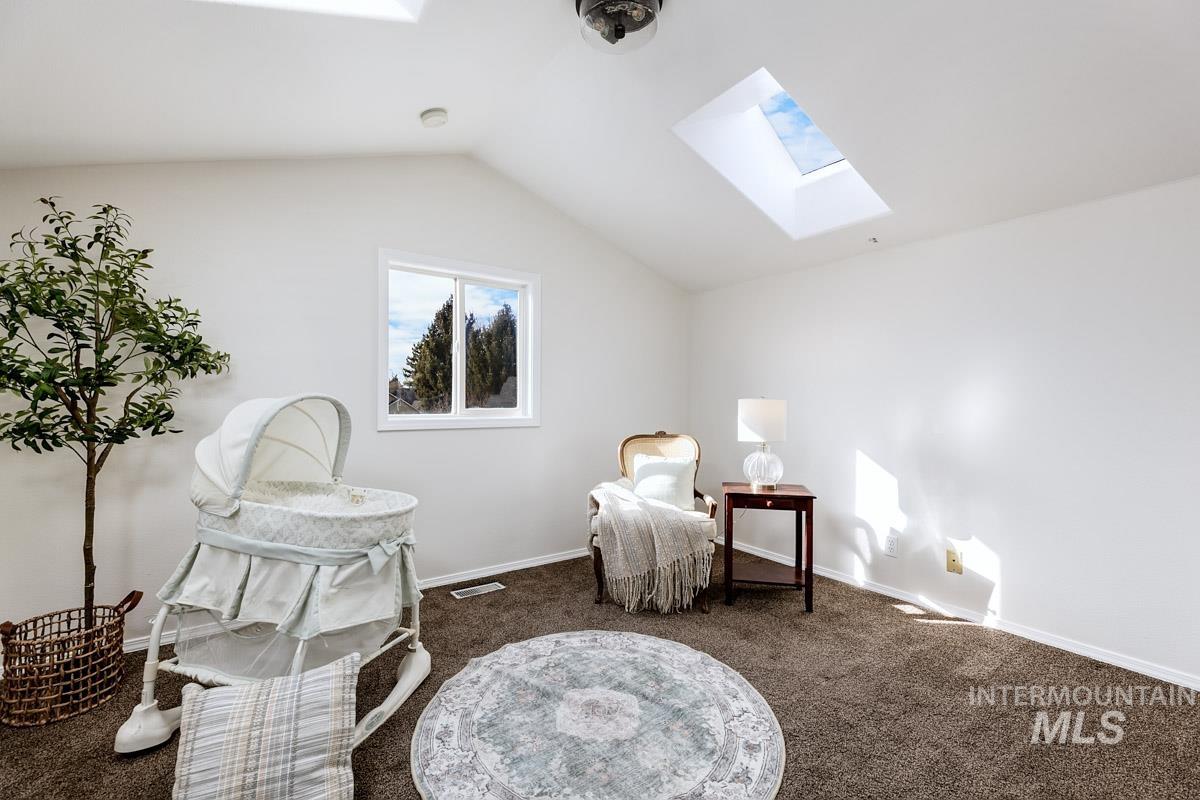 992 N Pinnacle, Eagle, Idaho 83616, 4 Bedrooms, 4 Bathrooms, Residential For Sale, Price $680,000,MLS 98972949