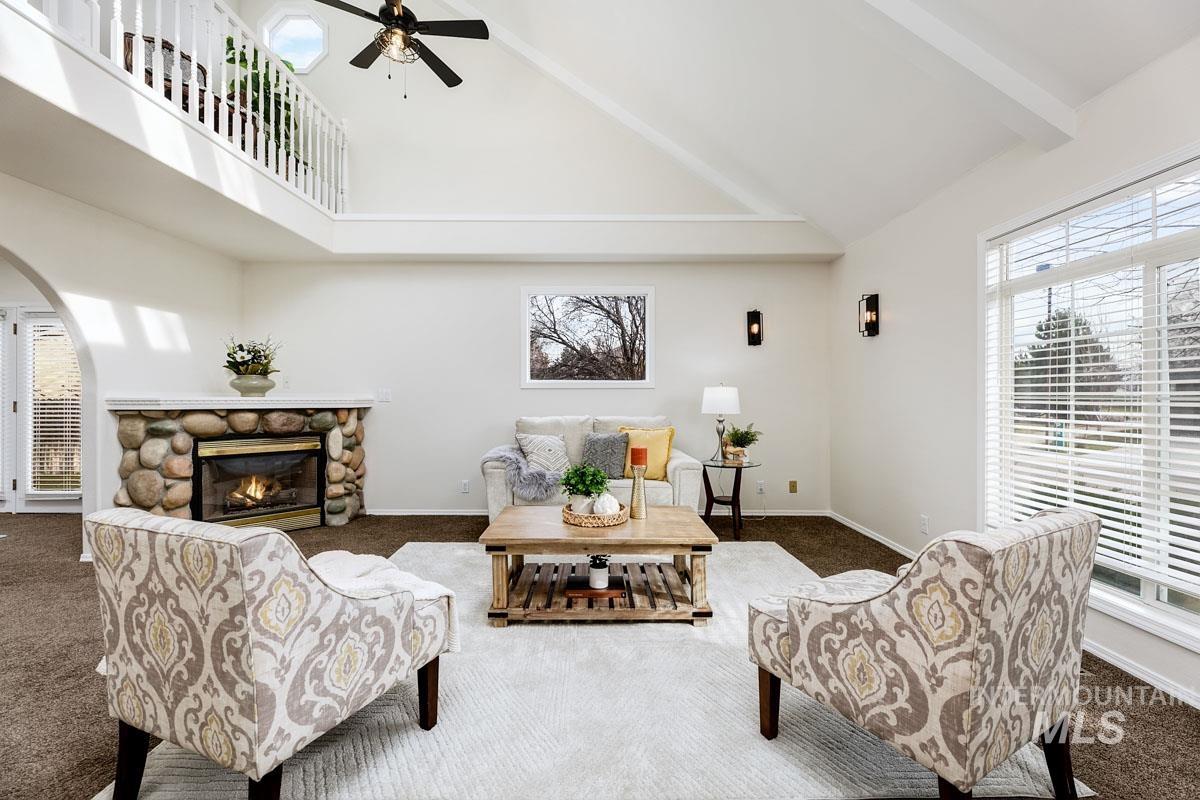 992 N Pinnacle, Eagle, Idaho 83616, 4 Bedrooms, 4 Bathrooms, Residential For Sale, Price $680,000,MLS 98972949