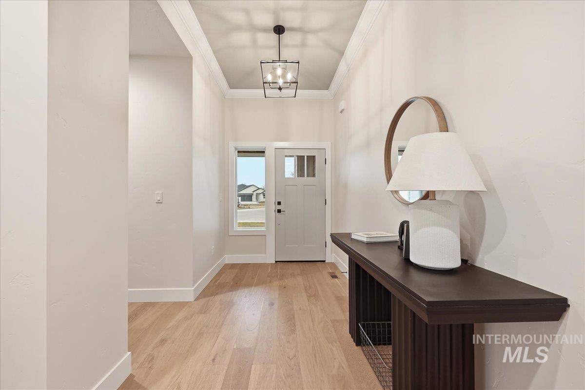 402 W Flour Mill Court, Middleton, Idaho 83644, 3 Bedrooms, 2.5 Bathrooms, Residential For Sale, Price $647,900,MLS 98972952