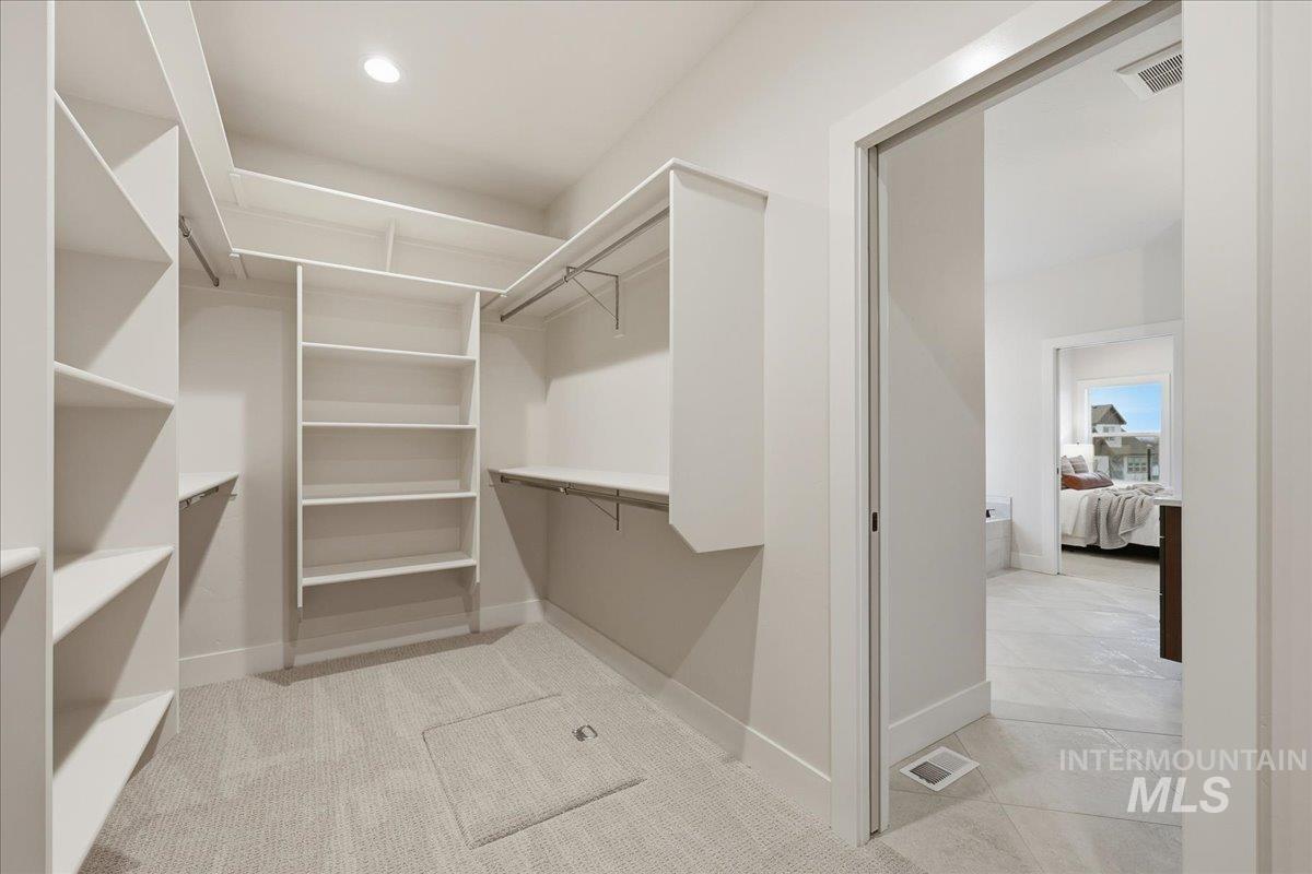 402 W Flour Mill Court, Middleton, Idaho 83644, 3 Bedrooms, 2.5 Bathrooms, Residential For Sale, Price $647,900,MLS 98972952