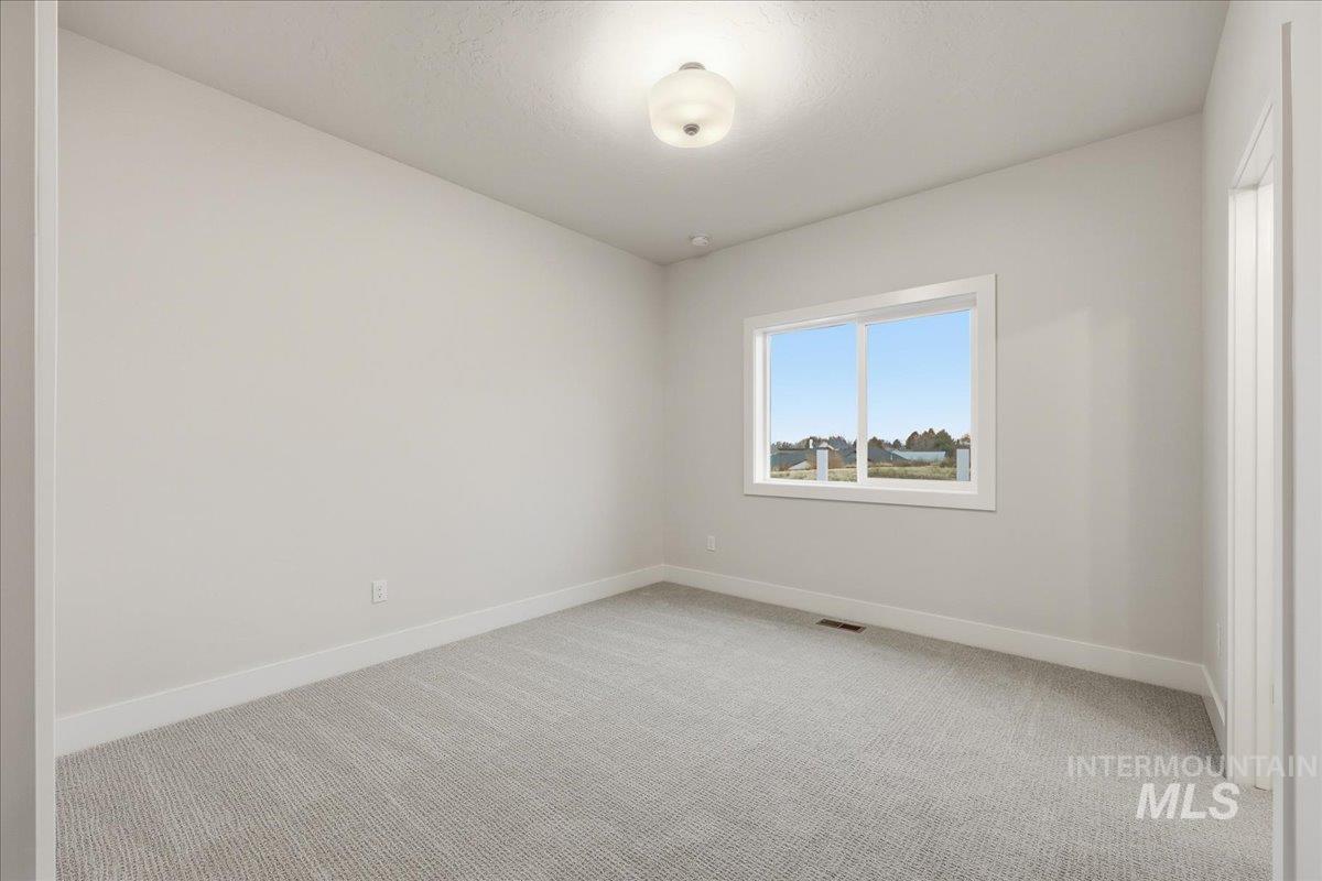 402 W Flour Mill Court, Middleton, Idaho 83644, 3 Bedrooms, 2.5 Bathrooms, Residential For Sale, Price $647,900,MLS 98972952