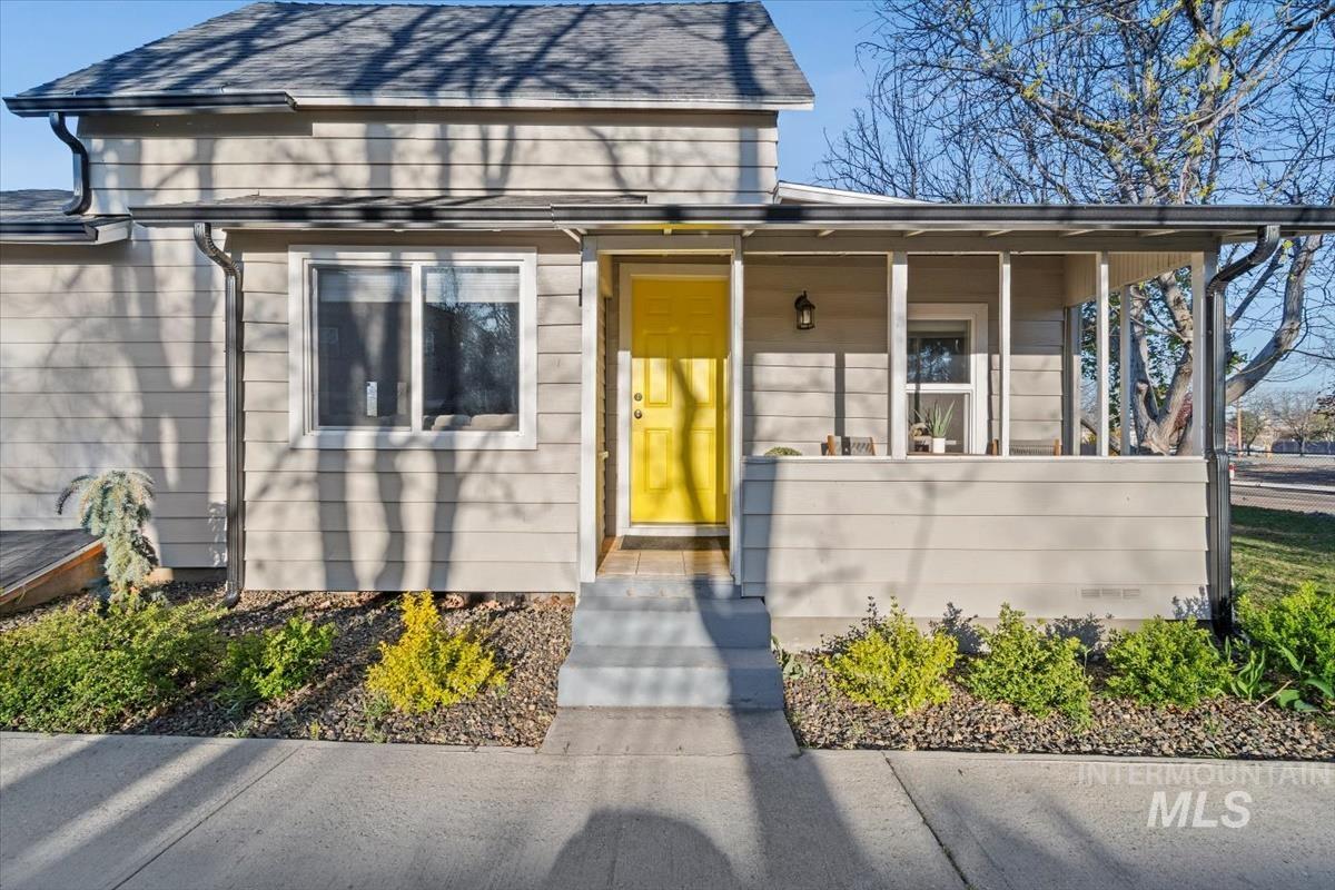 1916 E Oak St, Caldwell, Idaho 83605, Business/Commercial For Sale, Price $435,000,MLS 98972955