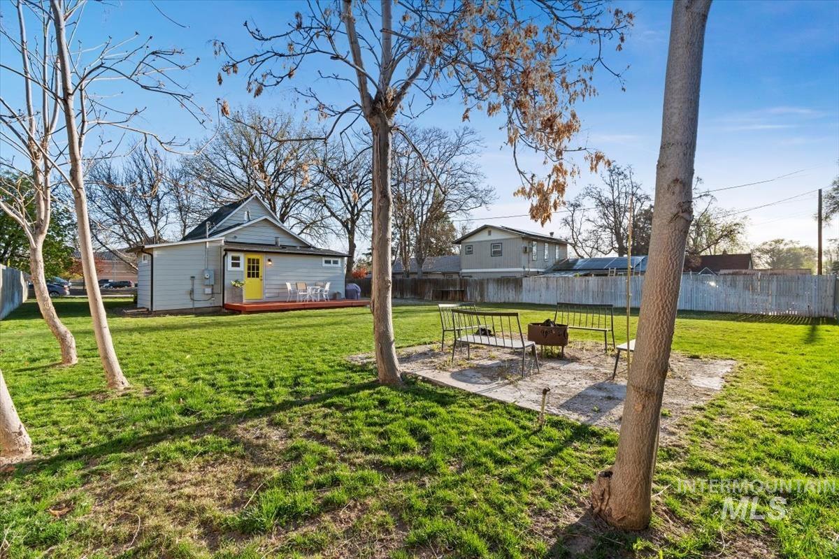 1916 E Oak St, Caldwell, Idaho 83605, Business/Commercial For Sale, Price $435,000,MLS 98972955