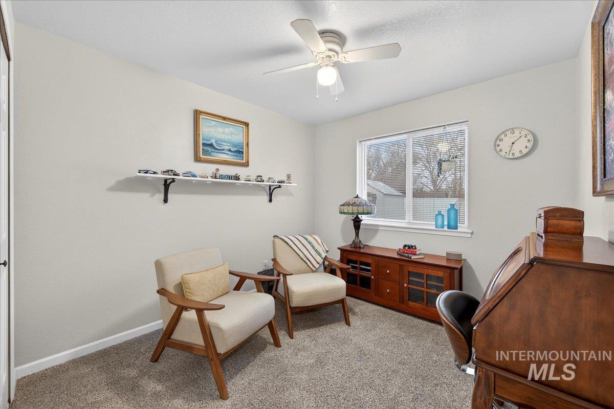 827 Mason Loop, Nampa, Idaho 83686, 3 Bedrooms, 2 Bathrooms, Residential For Sale, Price $350,000,MLS 98972960