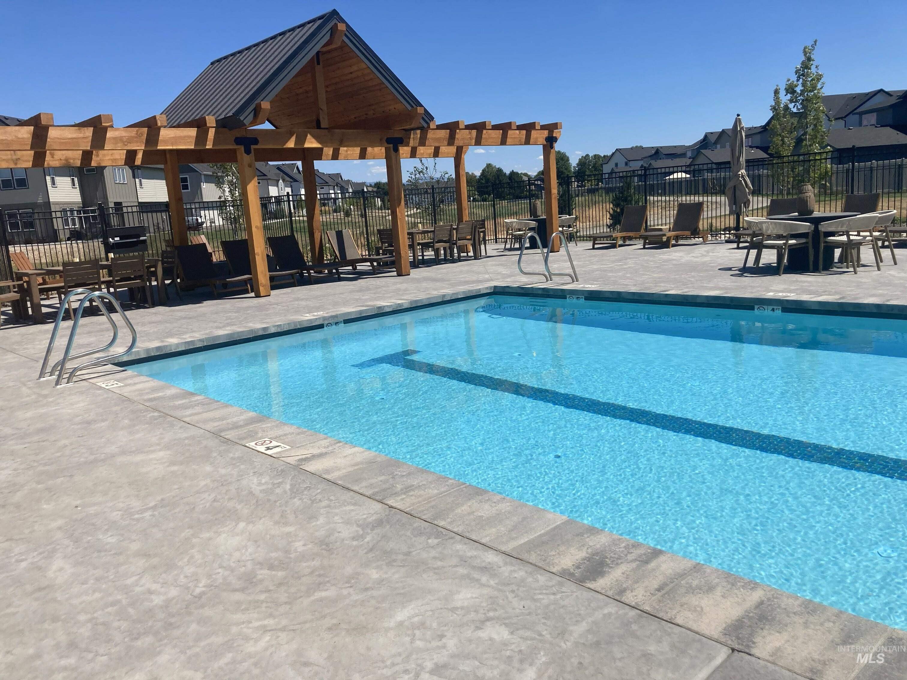 203 S Koyukuk Ln, Star, Idaho 83669, 4 Bedrooms, 3 Bathrooms, Residential For Sale, Price $450,000,MLS 98972961