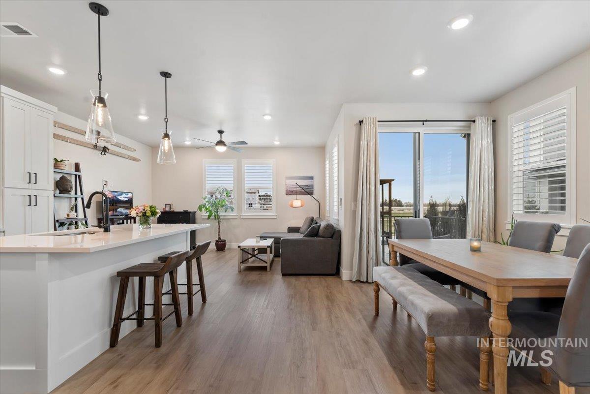 203 S Koyukuk Ln, Star, Idaho 83669, 4 Bedrooms, 3 Bathrooms, Residential For Sale, Price $450,000,MLS 98972961