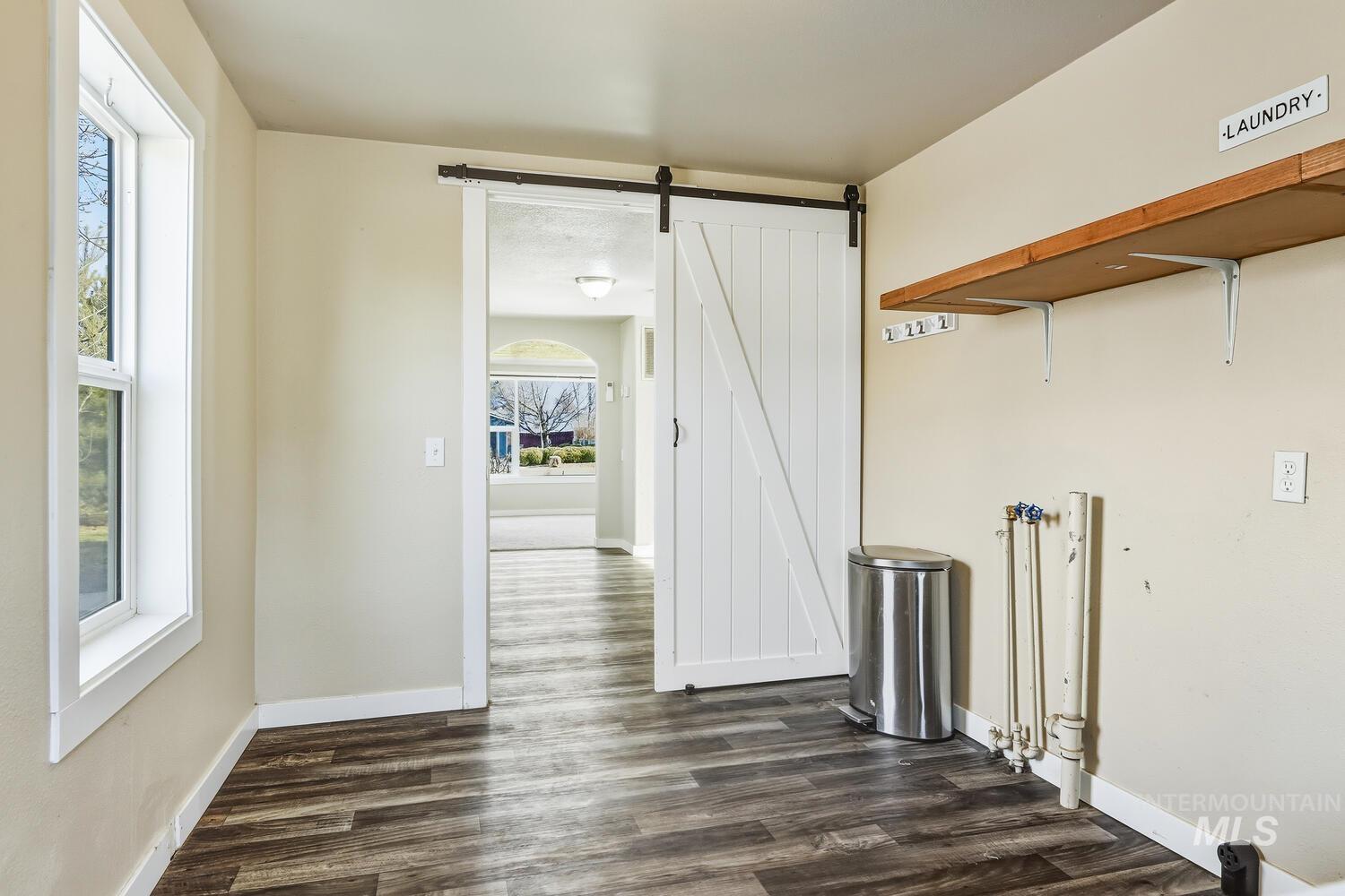 20871 Academy Road, Greenleaf, Idaho 83626, 2 Bedrooms, 1 Bathroom, Residential For Sale, Price $360,000,MLS 98972962