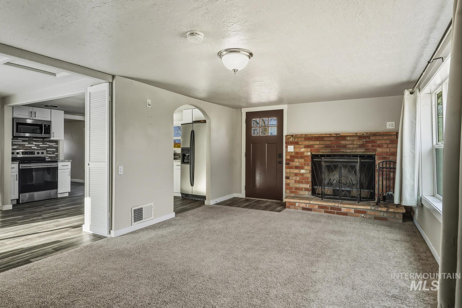 20871 Academy Road, Greenleaf, Idaho 83626, 2 Bedrooms, 1 Bathroom, Residential For Sale, Price $360,000,MLS 98972962