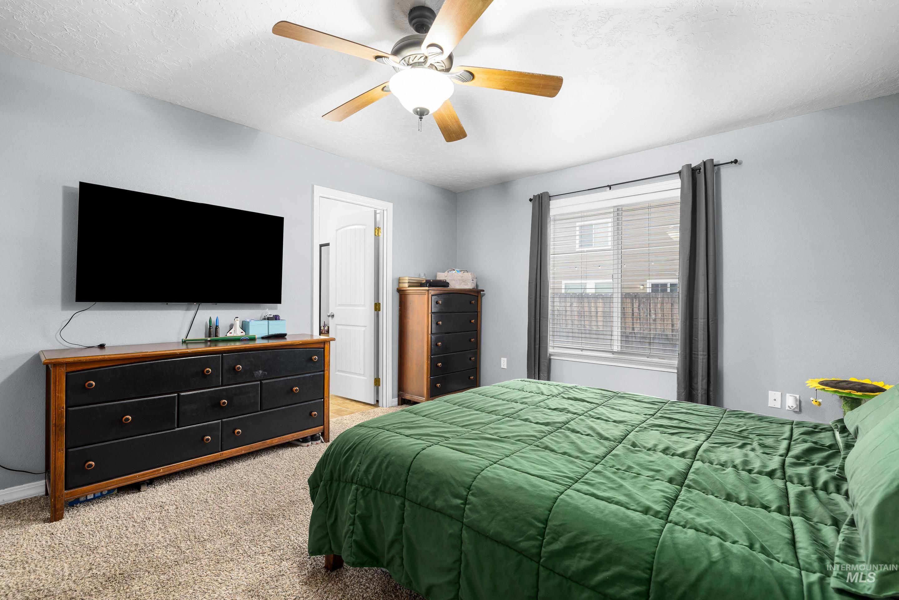 191 SW Quaker Dr, Mountain Home, Idaho 83647, 3 Bedrooms, 2 Bathrooms, Residential For Sale, Price $359,990,MLS 98972963