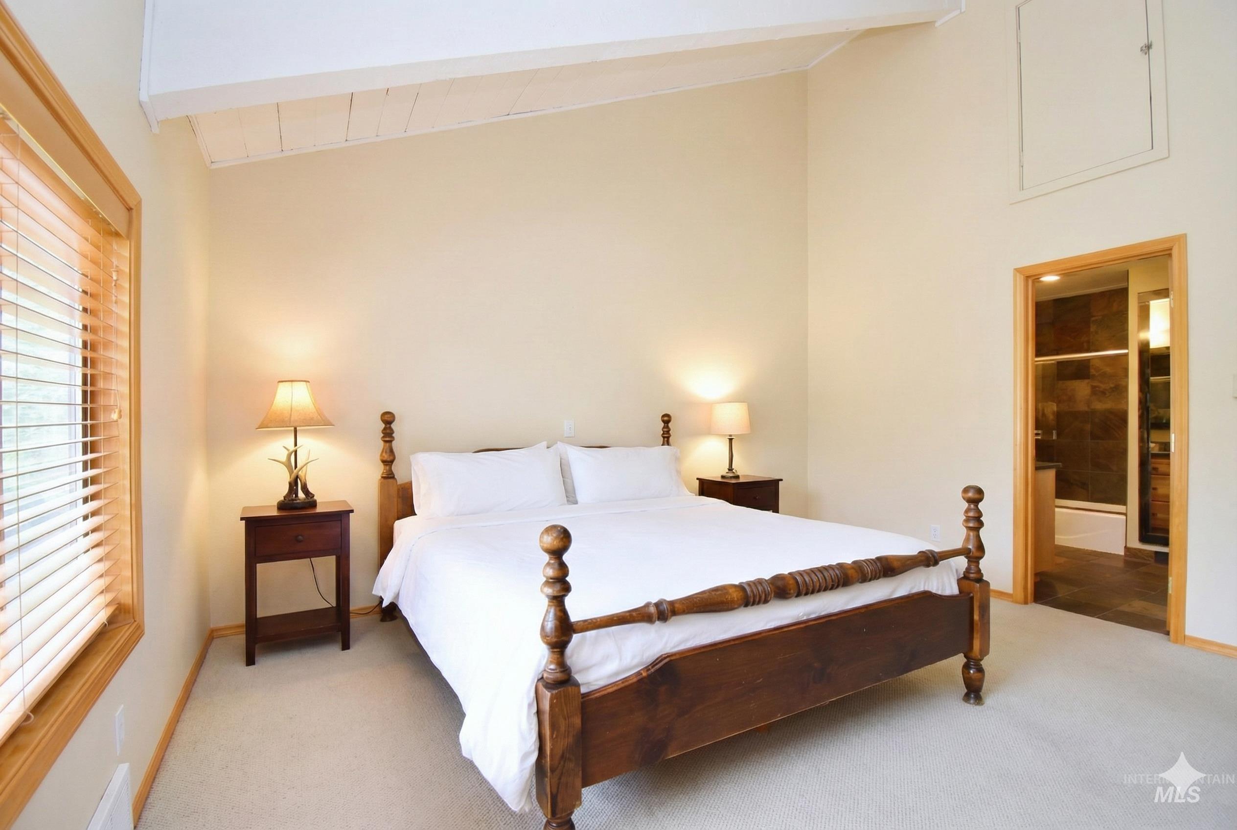 280 S 3rd Ave, Ketchum, Idaho 83340, 3 Bedrooms, 3 Bathrooms, Residential For Sale, Price $799,000,MLS 98972964