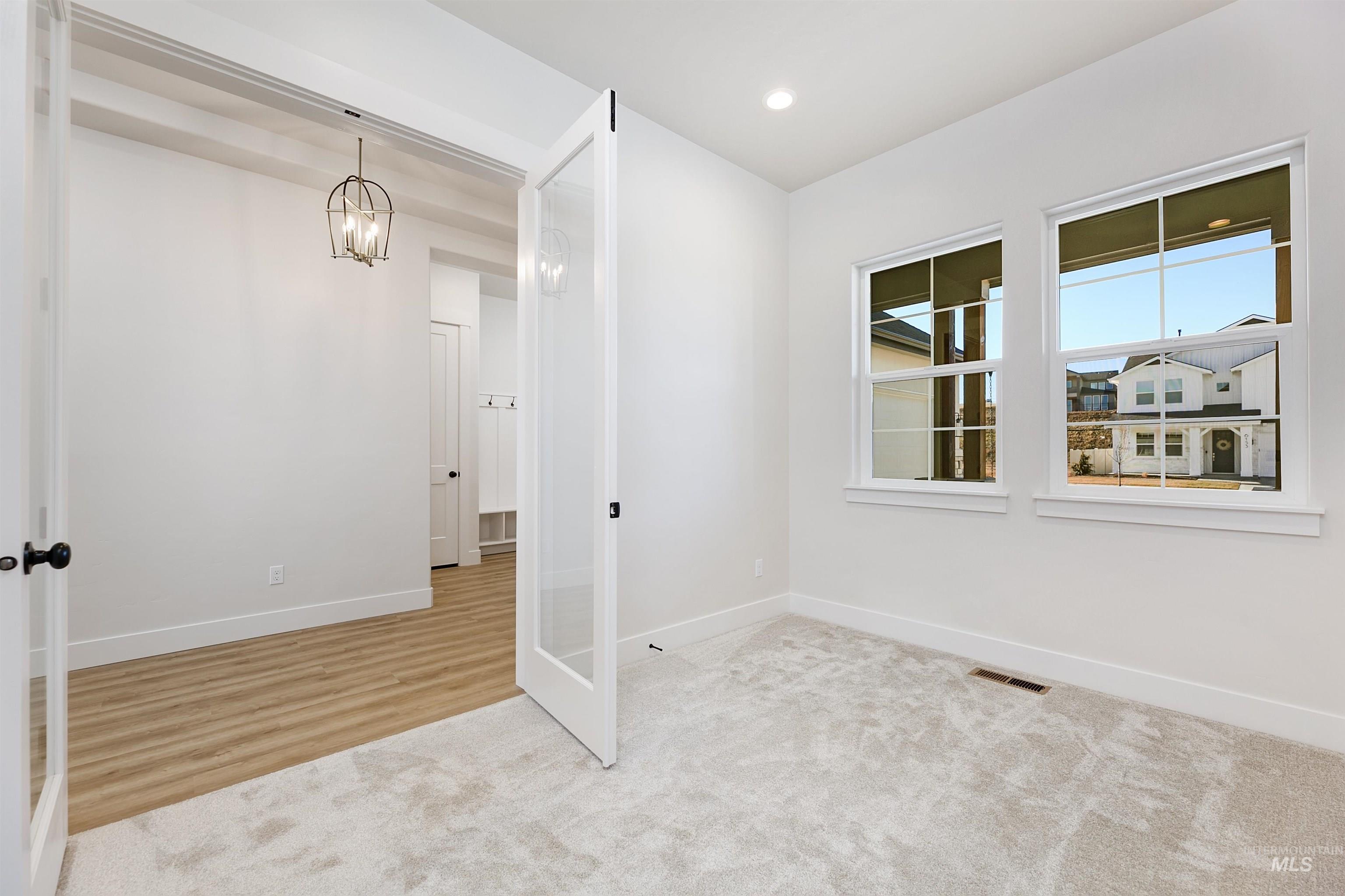 21870 Appaloosa Ave, Star, Idaho 83669, 3 Bedrooms, 3.5 Bathrooms, Residential For Sale, Price $1,054,385,MLS 98972965