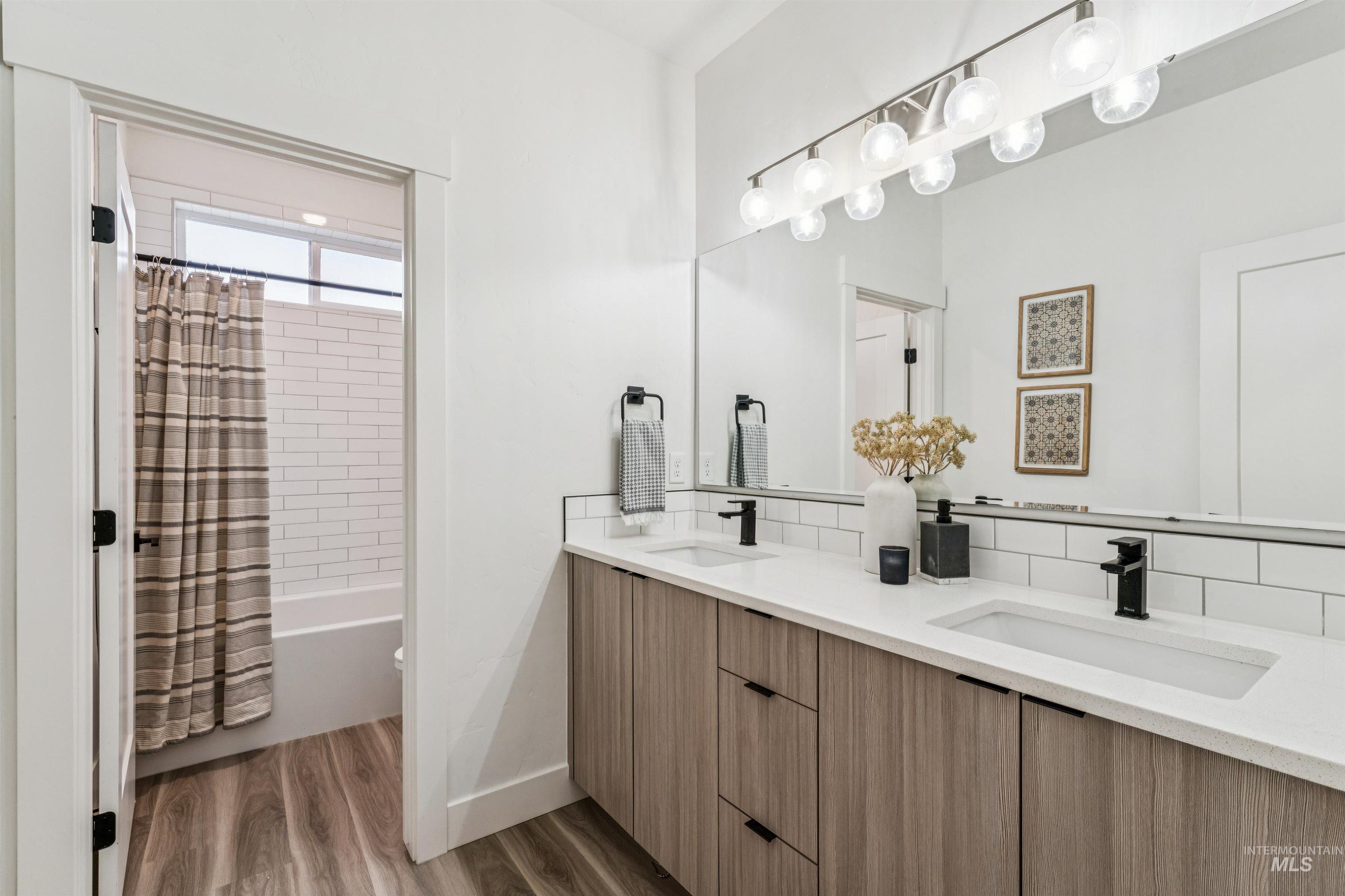 2587 E Jonagold, Emmett, Idaho 83617, 4 Bedrooms, 3.5 Bathrooms, Residential For Sale, Price $599,000, 98972966