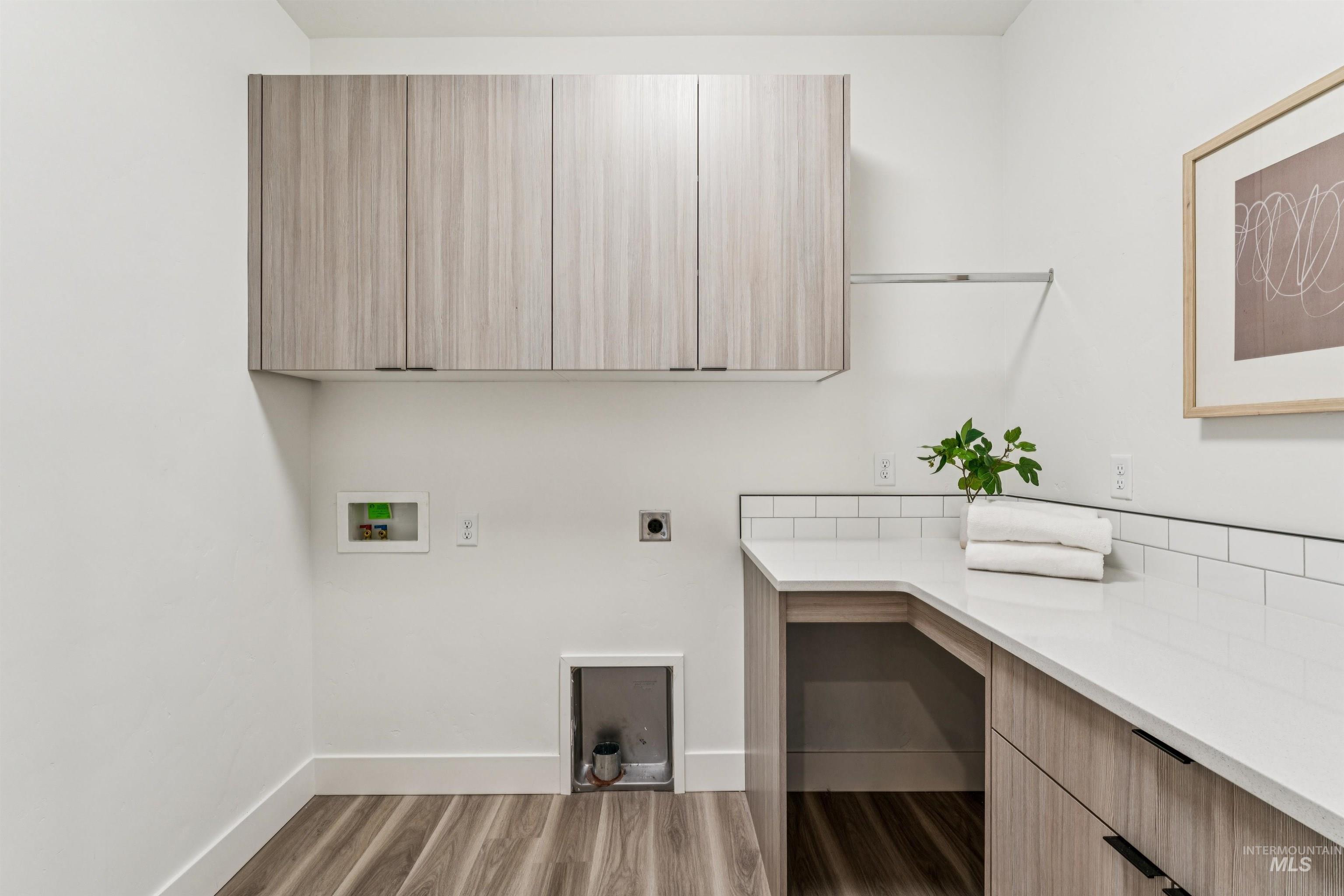 2587 E Jonagold, Emmett, Idaho 83617, 4 Bedrooms, 3.5 Bathrooms, Residential For Sale, Price $599,000,MLS 98972966