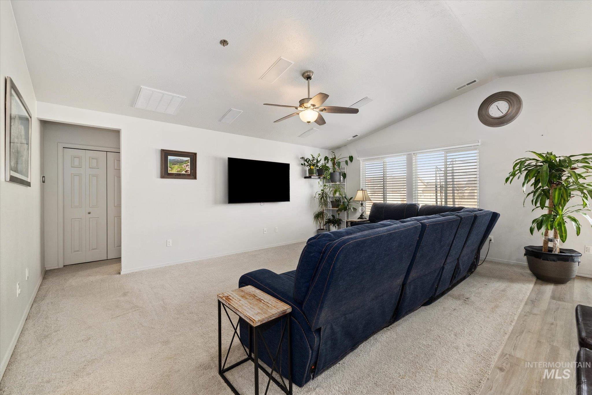 8356 E Conant St, Nampa, Idaho 83687, 3 Bedrooms, 2 Bathrooms, Residential For Sale, Price $414,800,MLS 98972967