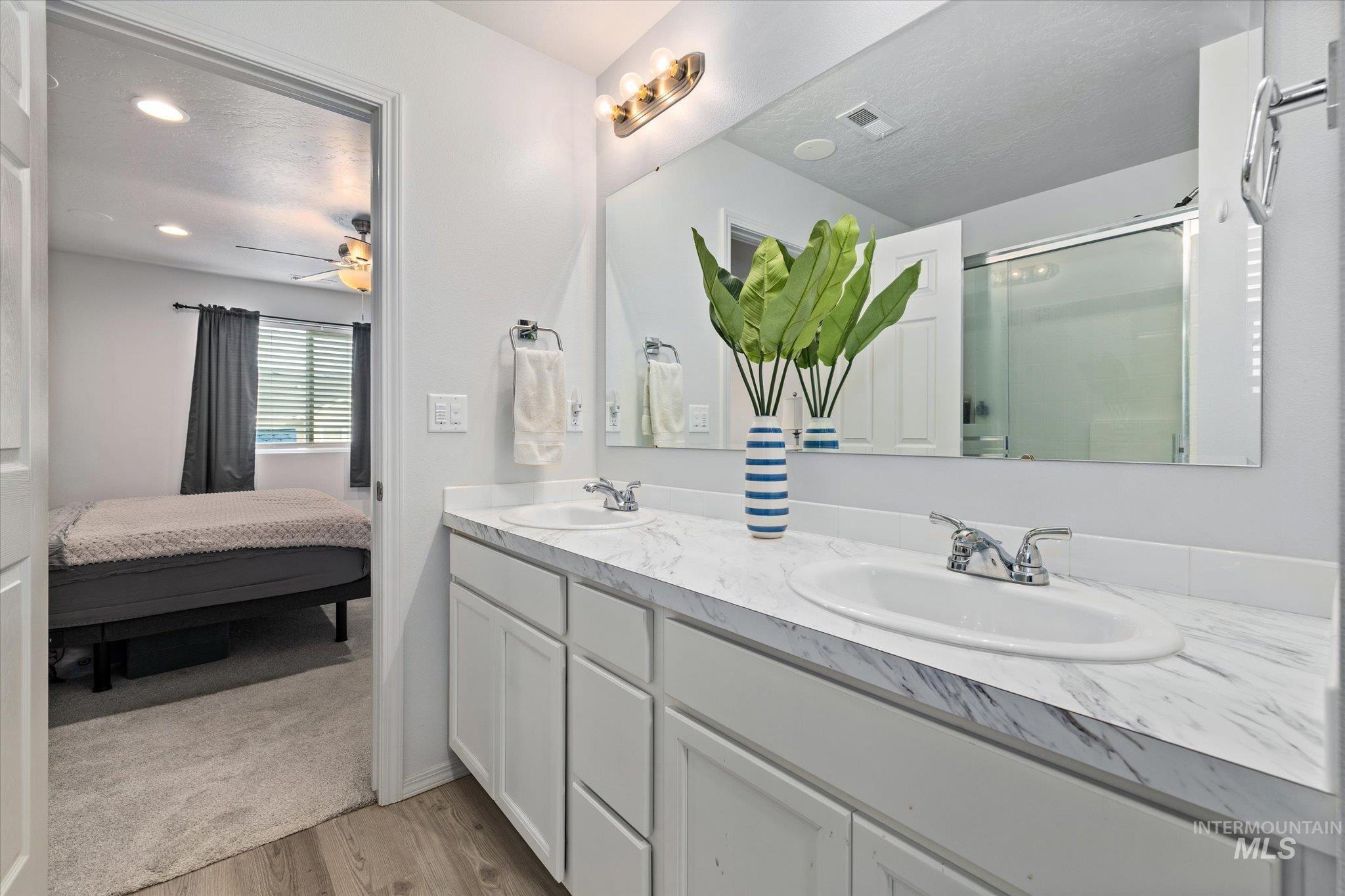 8356 E Conant St, Nampa, Idaho 83687, 3 Bedrooms, 2 Bathrooms, Residential For Sale, Price $414,800,MLS 98972967