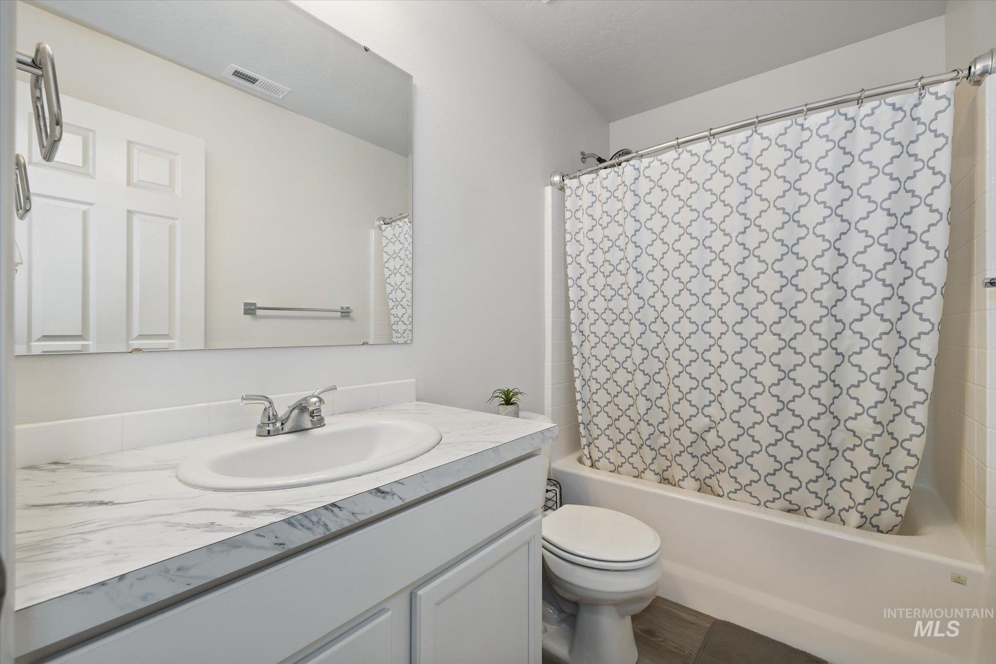 8356 E Conant St, Nampa, Idaho 83687, 3 Bedrooms, 2 Bathrooms, Residential For Sale, Price $414,800,MLS 98972967