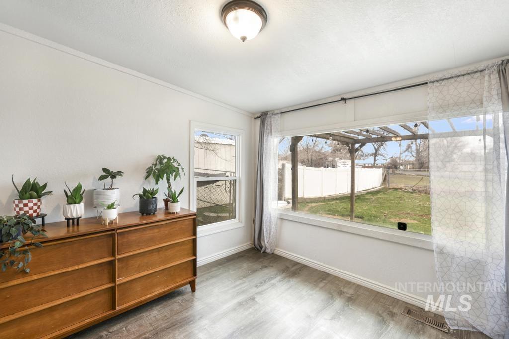 821 12th Ave N, Buhl, Idaho 83316, 3 Bedrooms, 2 Bathrooms, Residential For Sale, Price $265,000,MLS 98972969