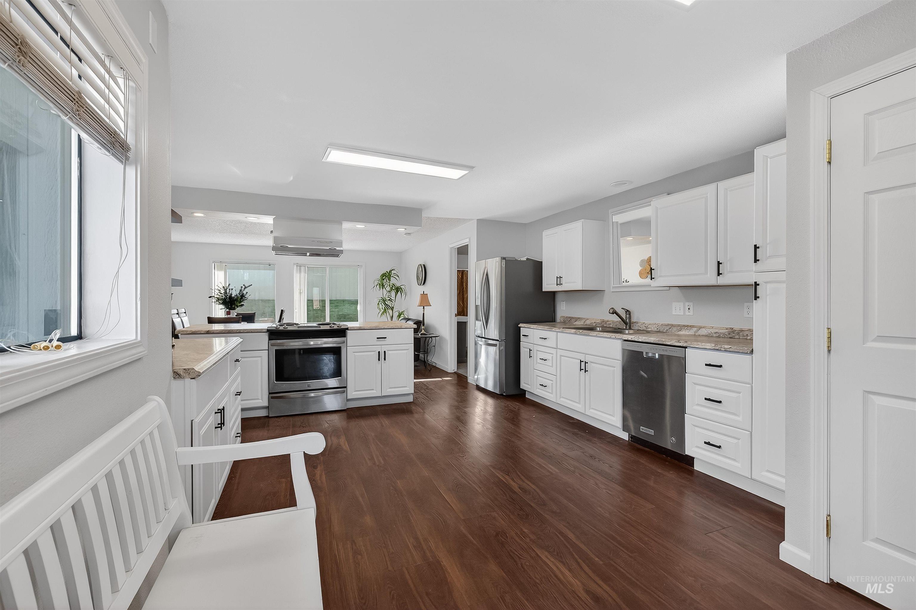 1471 16th Avenue, Clarkston, Washington 83501, 3 Bedrooms, 2 Bathrooms, Residential For Sale, Price $354,900,MLS 98972971